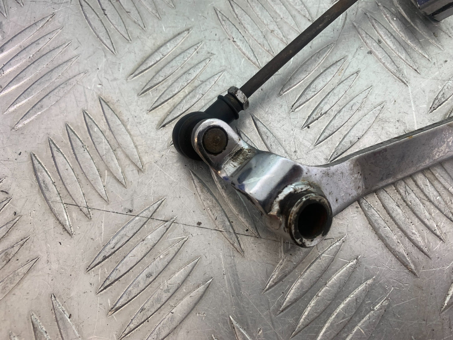 YAMAHA XV535 XV 535 VIRAGO GEAR LEVER   YEAR 1994-02 (CMB1162)