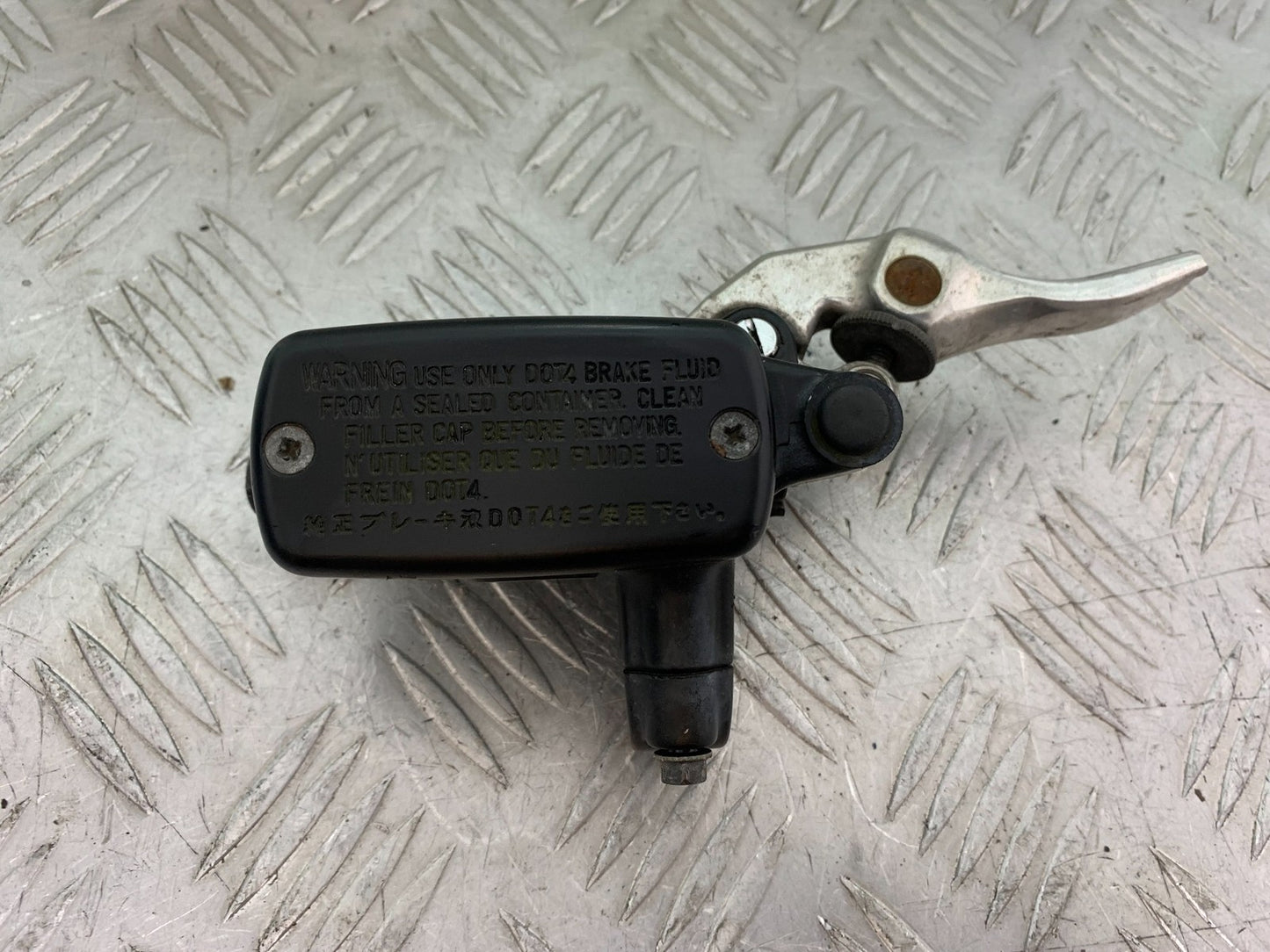 HONDA CBF600 CBF 600 FRONT MASTER CYLINDER    YEAR 2004-07  (CMB1305)