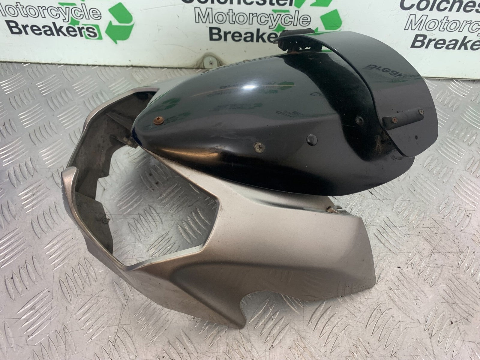 KAWASAKI Z750 Z 750 TOP FAIRING AND SCREEN  YEAR 2004-2006  (CMB1234)