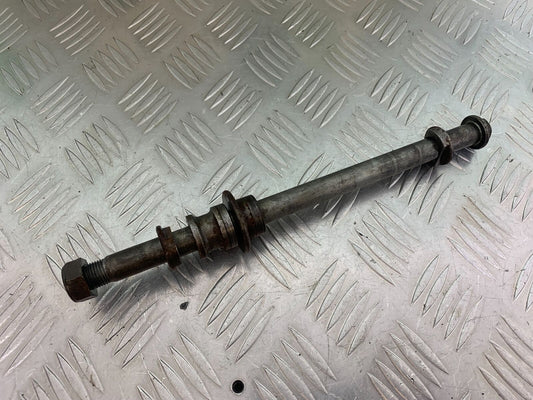 HONDA VFR400 VFR 400 NC21 REAR WHEEL SPINDLE YEAR 1986-87 (CMB1043)