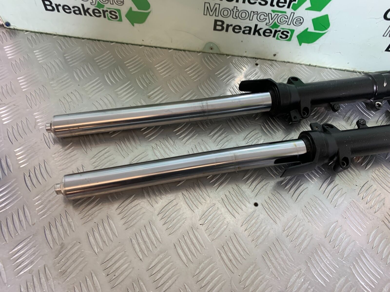 SUZUKI GSX1250 GSX 1250 FORKS (BENT)  YEAR 2013-2016  (CMB1013)