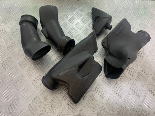 HONDA CBR600 CBR 600 RR AIR TUBES   YEAR 2003-2004 CMB1173)