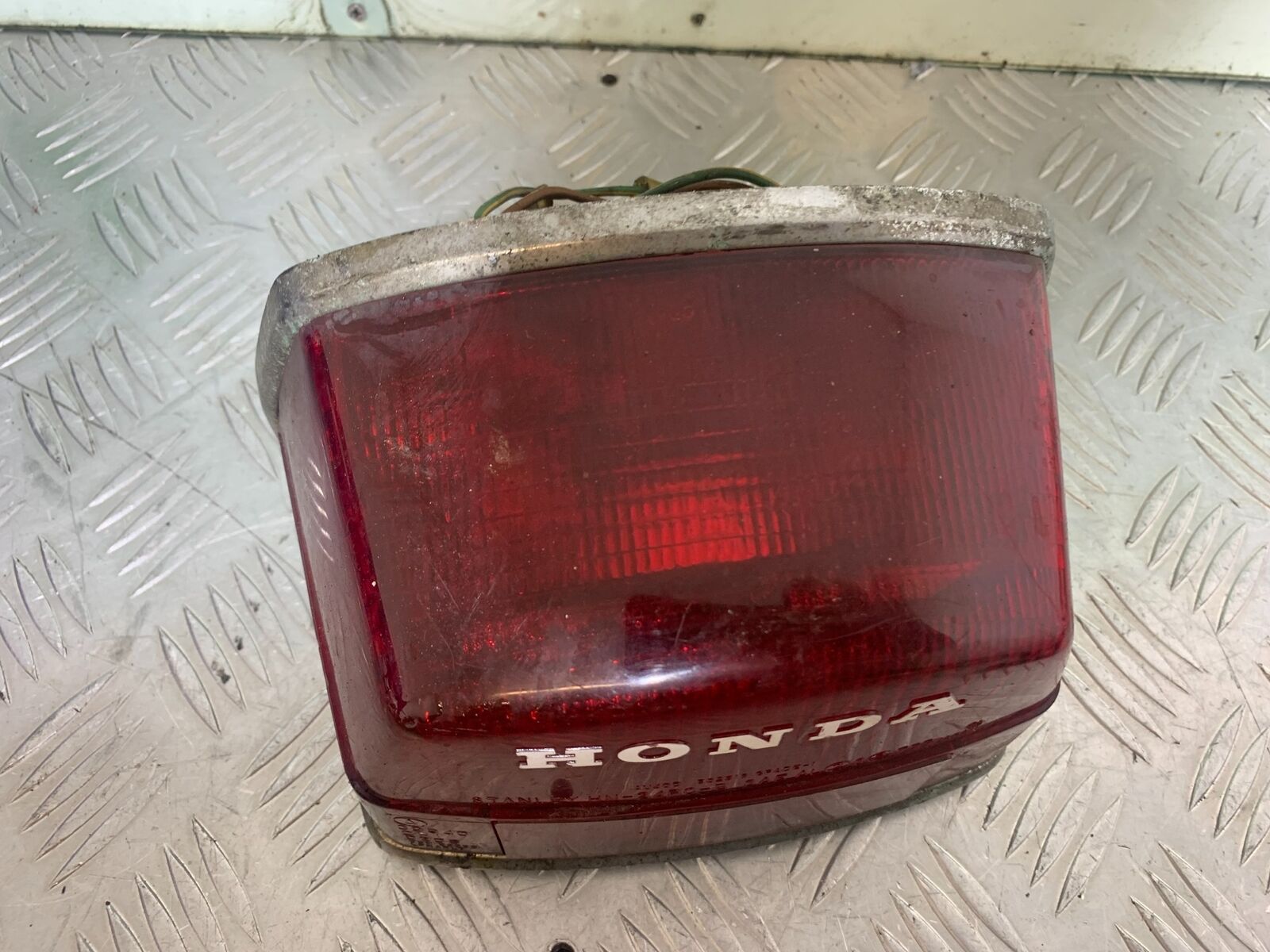 HONDA CX500 CX 500 REAR LIGHT  YEAR 1980 (CMB1131)