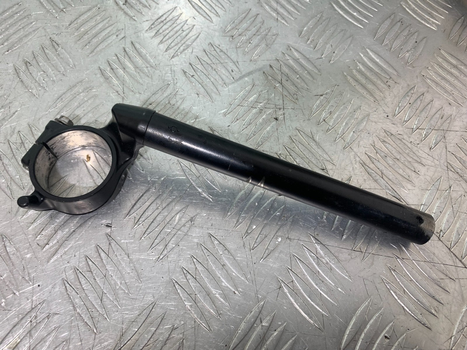 HONDA CBR1000 rr FIREBLADE RIGHT HANDLEBAR  2012-2016 (CMB1280)