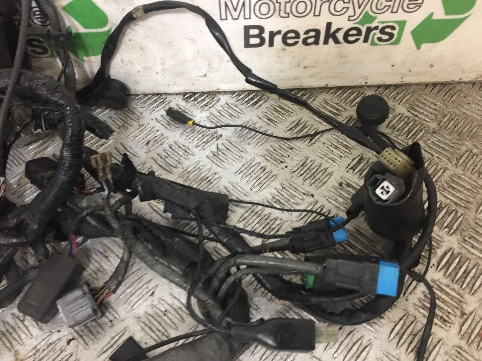 KAWASAKI GTR1400 GTR 1400 WIRING LOOM  YEAR 2010 (STOCK 716)