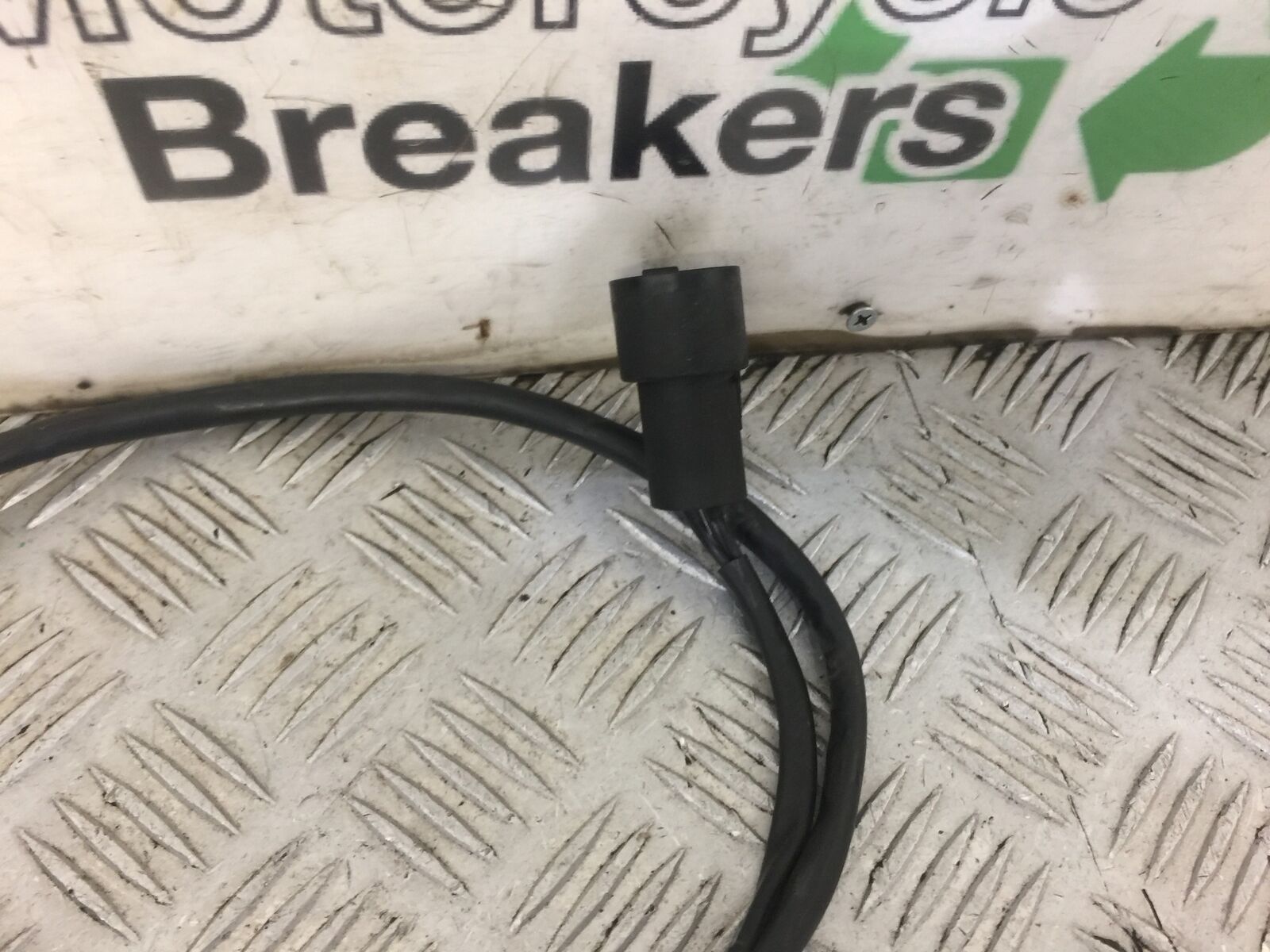 KAWASAKI ZX6R ZX6 J REGULATOR   YEAR 2000  (STOCK 456)