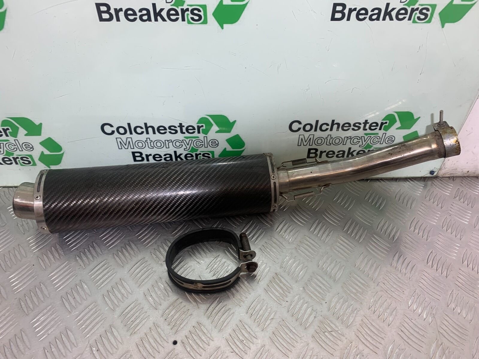 YAMAHA YZF600 YZF 600 THUNDERCAT CARBON RACE SILENCER   1996-2003 (CMB1046)