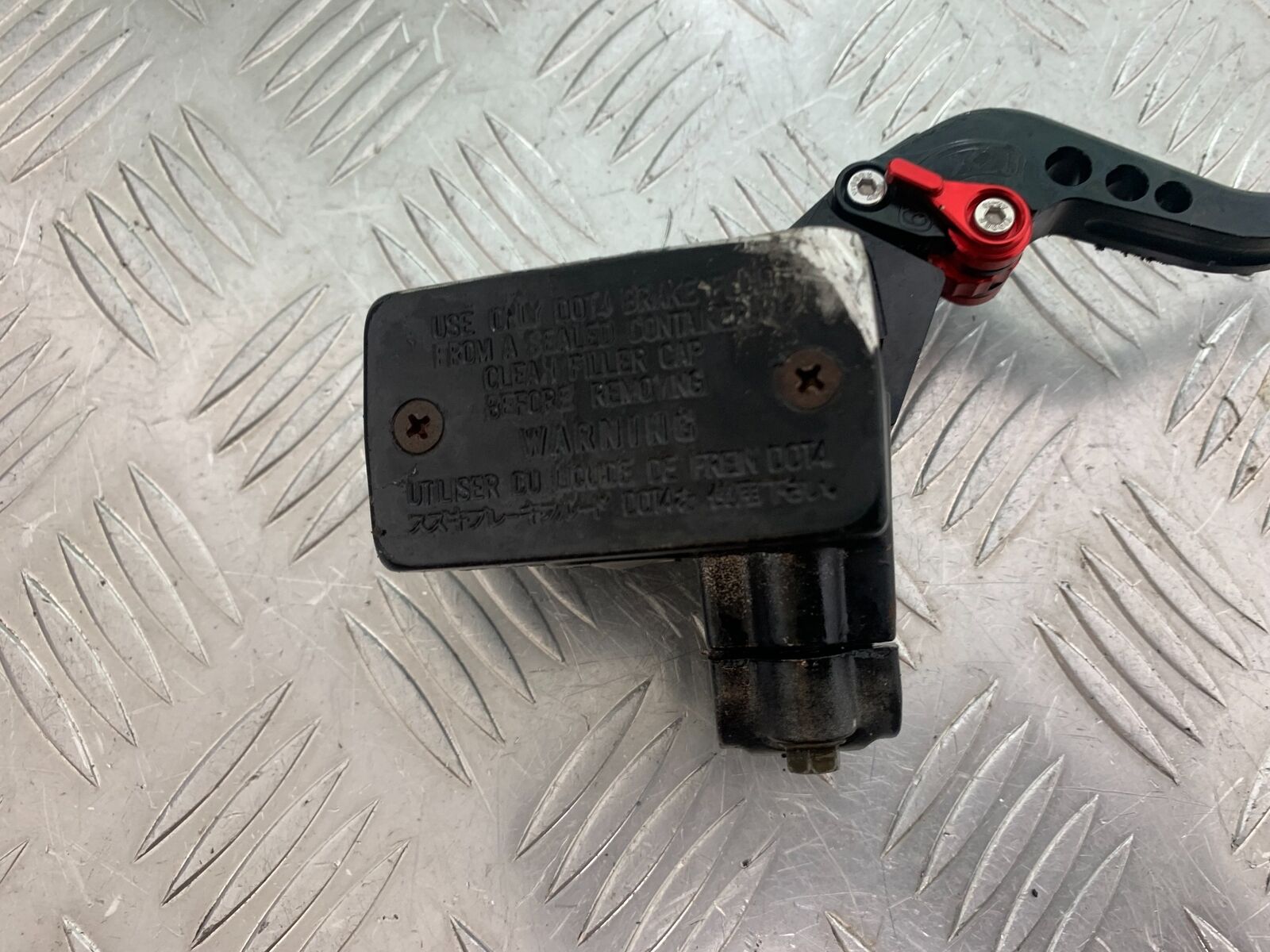 SUZUKI GSF600 GSF 600 BANDIT FRONT MASTER CYLINDER YEAR 2001-2003 (CMB1102)