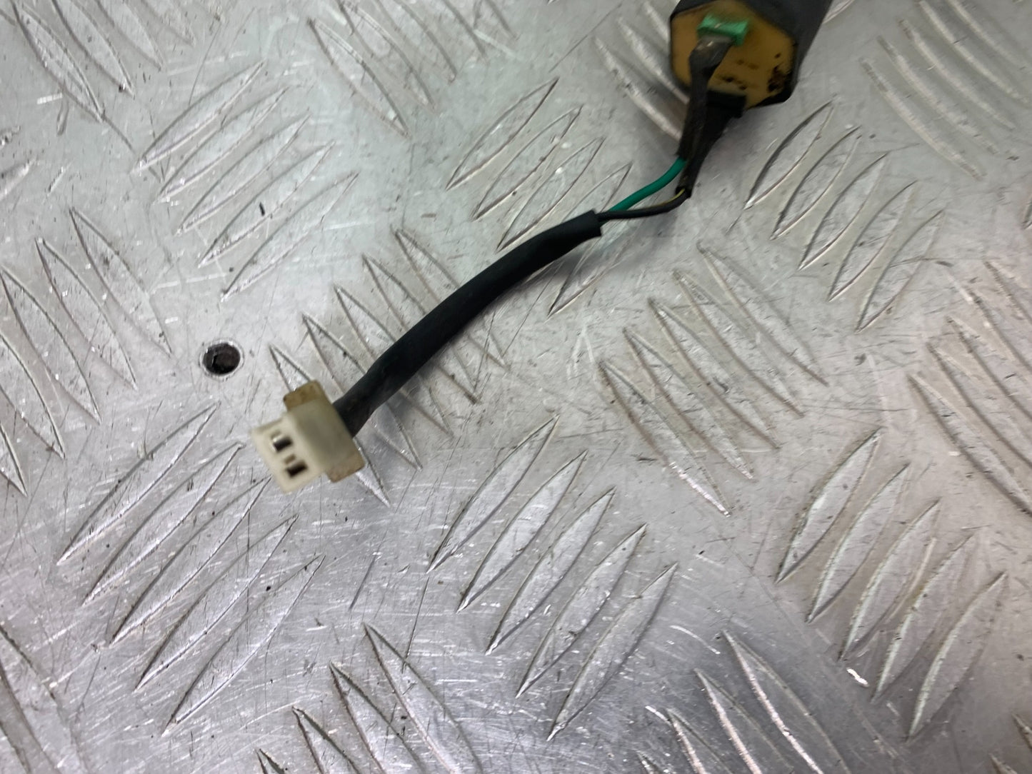 PIONEER XF250 COIL AND CAP  YEAR 2009 (CMB1143)
