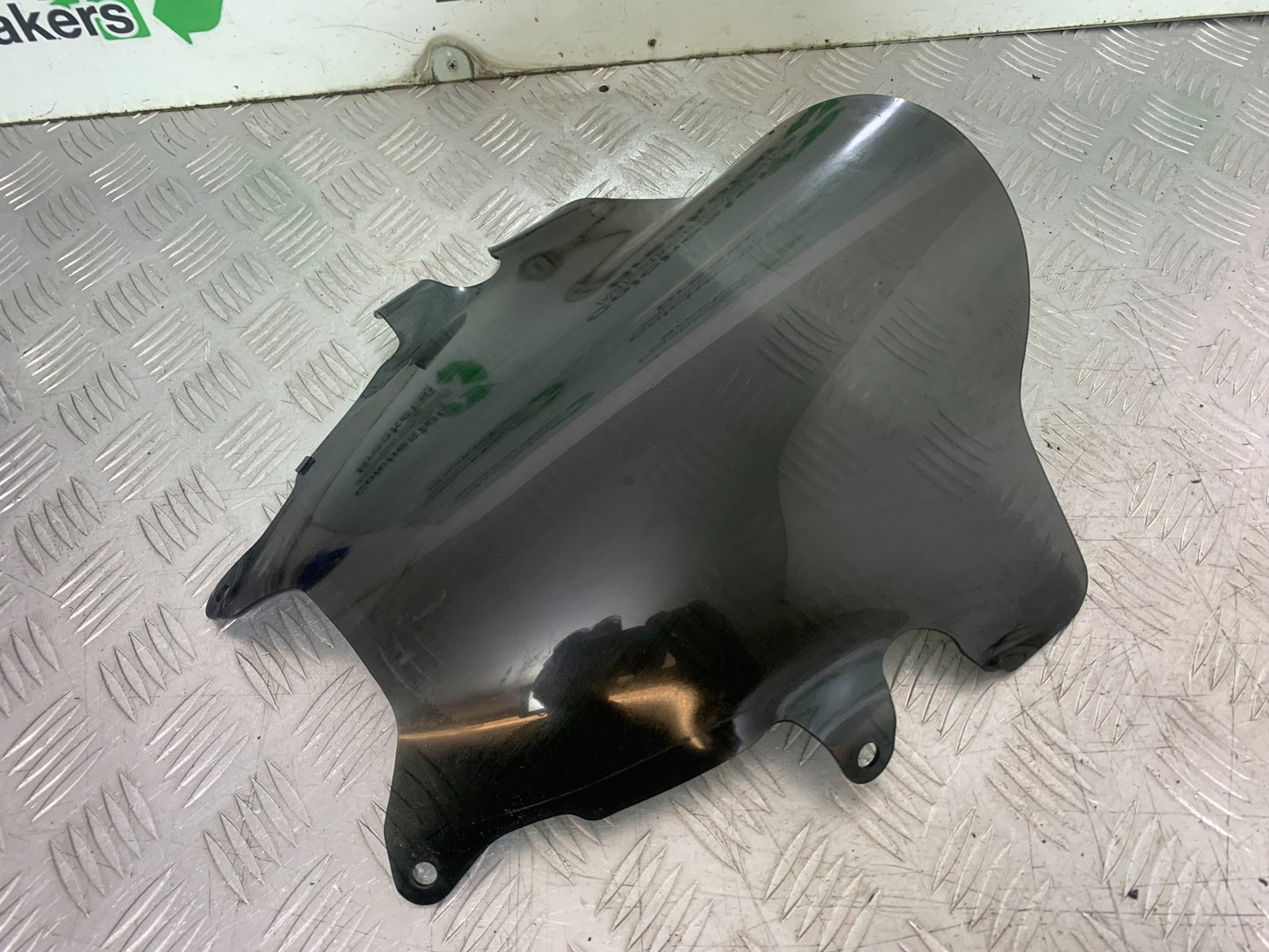 SUZUKI GSF600 GSF 600 BANDIT SCREEN   2000-2004 (CMB1269)
