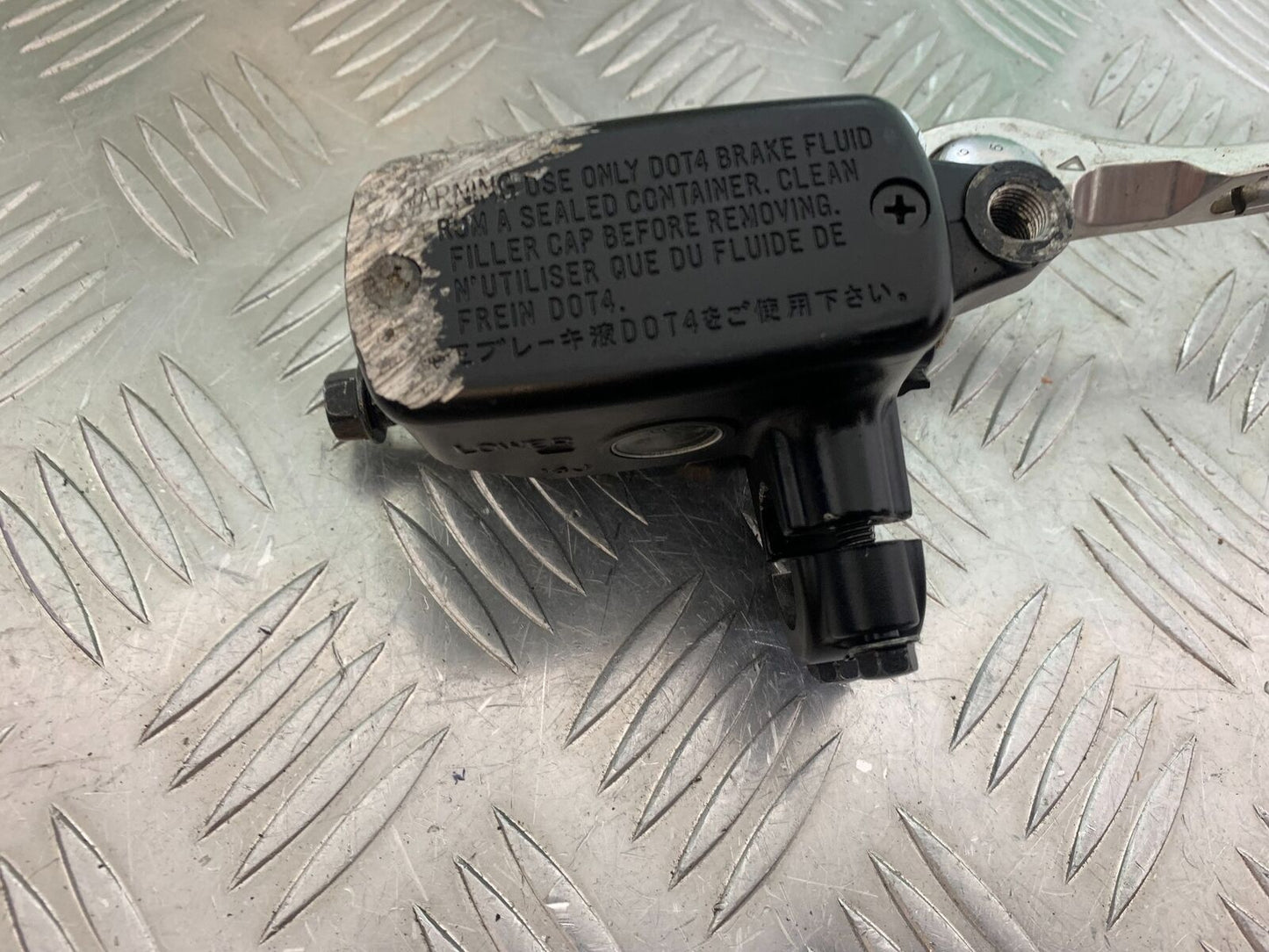 HONDA CRF1000 (DCT) AFRICA TWIN FRONT MASTER CYLINDER  YEAR 2017 (CMB1030)