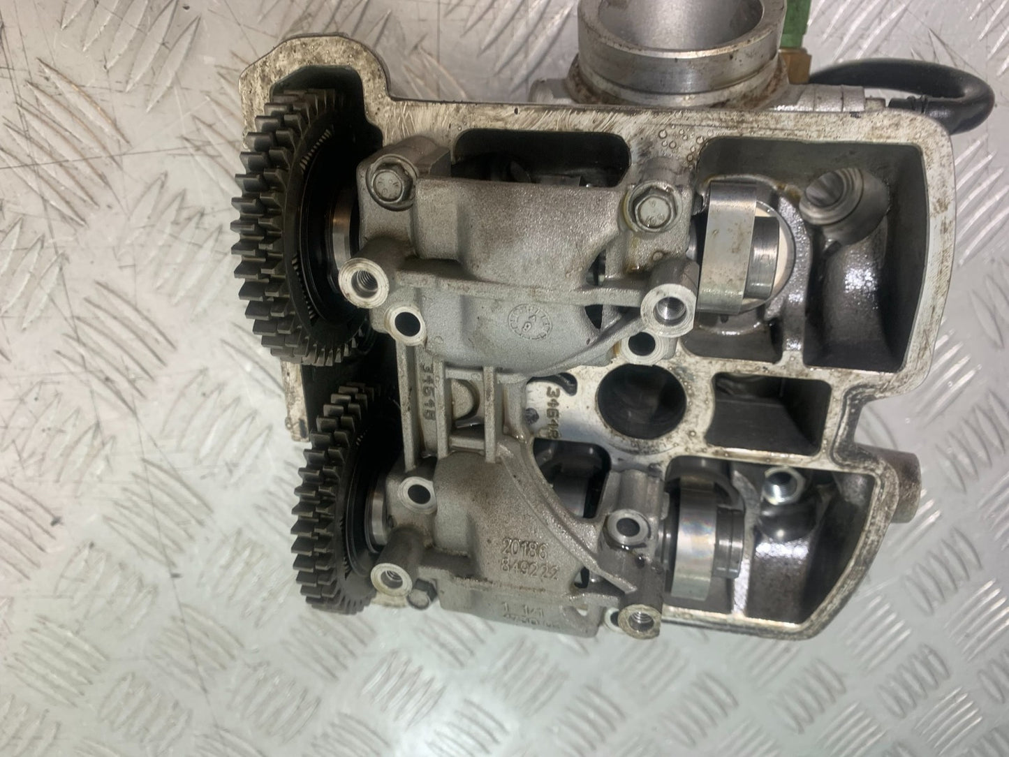 APRILIA SL750 SL 750 SHIVER FRONT CYLINDER & AND CAMS YEAR 2008-2016 (CMB1242)