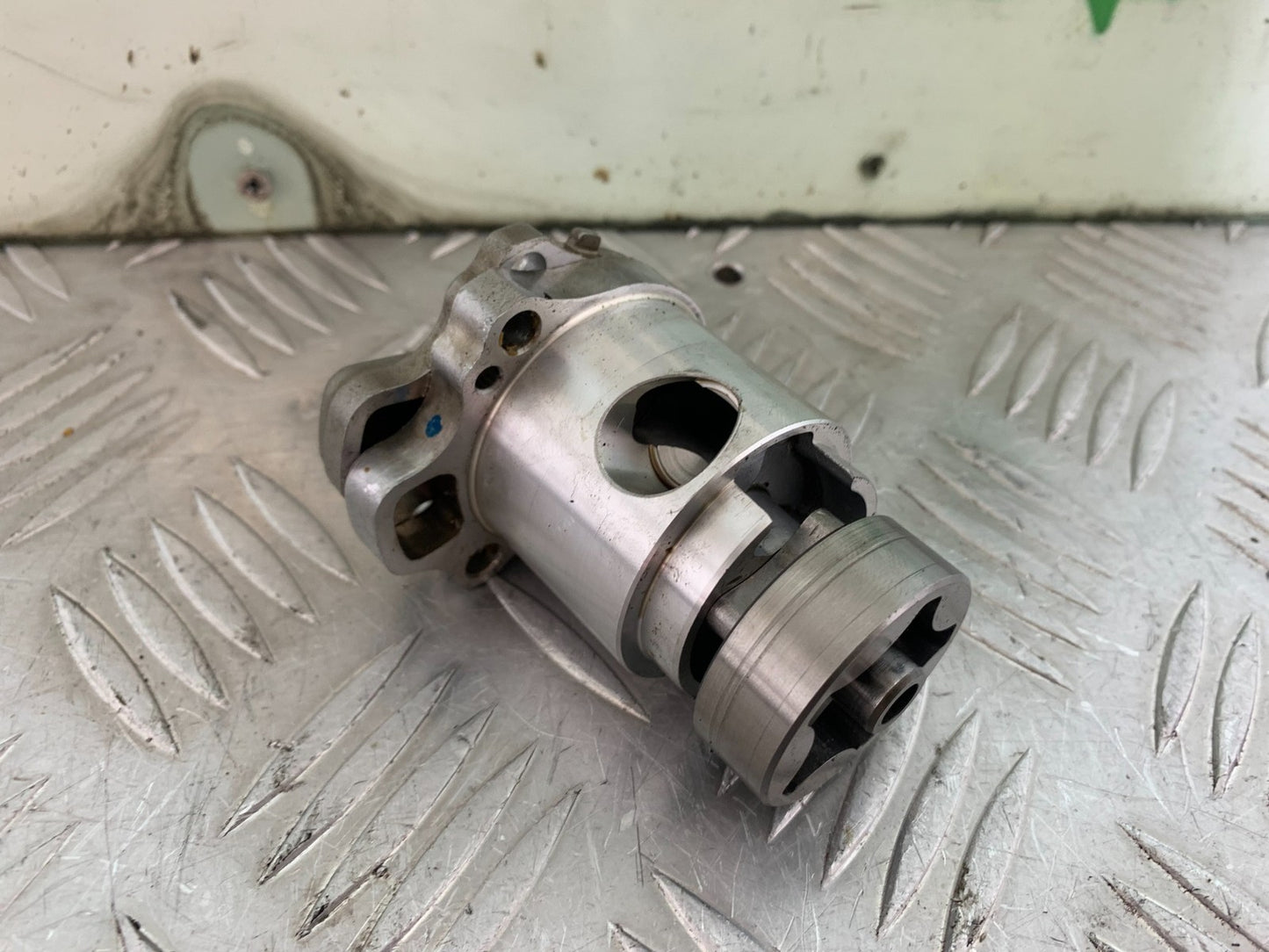 KAWASAKI NINJA 650 OIL PUMP YEAR 2017-2019