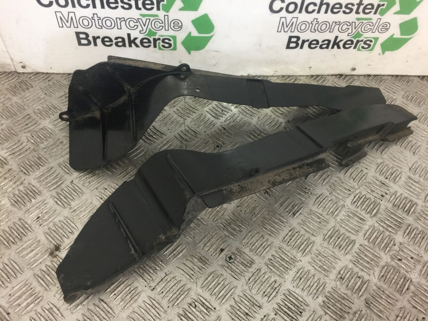 HONDA XL1000 VARADERO LEFT AND RIGHT INNER INFILLS  YEAR 2000 (STOCK 343)