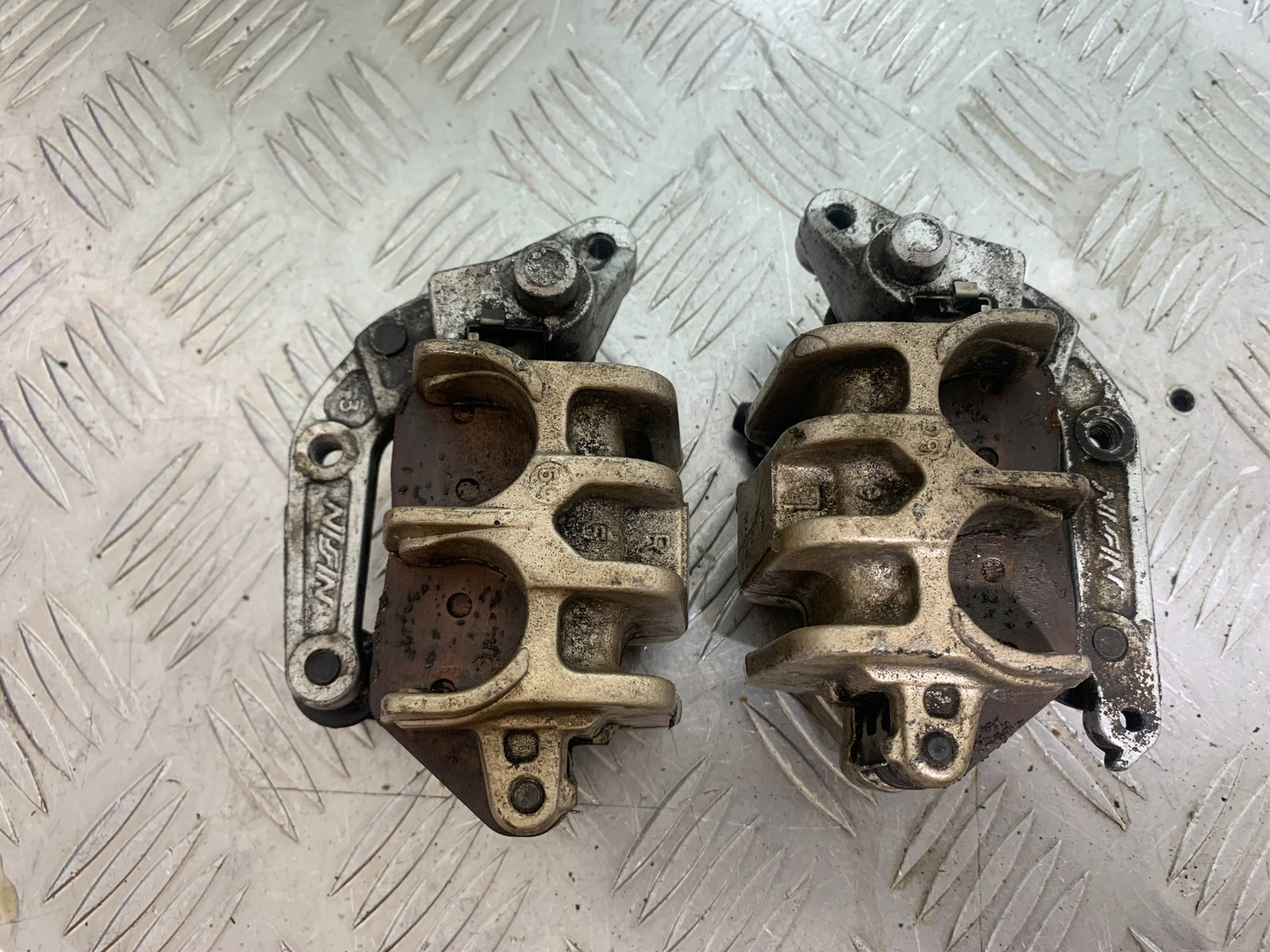 HONDA VFR750 VFR 750 FRONT CALIPERS   YEAR 1994-1997 (CMB1156)