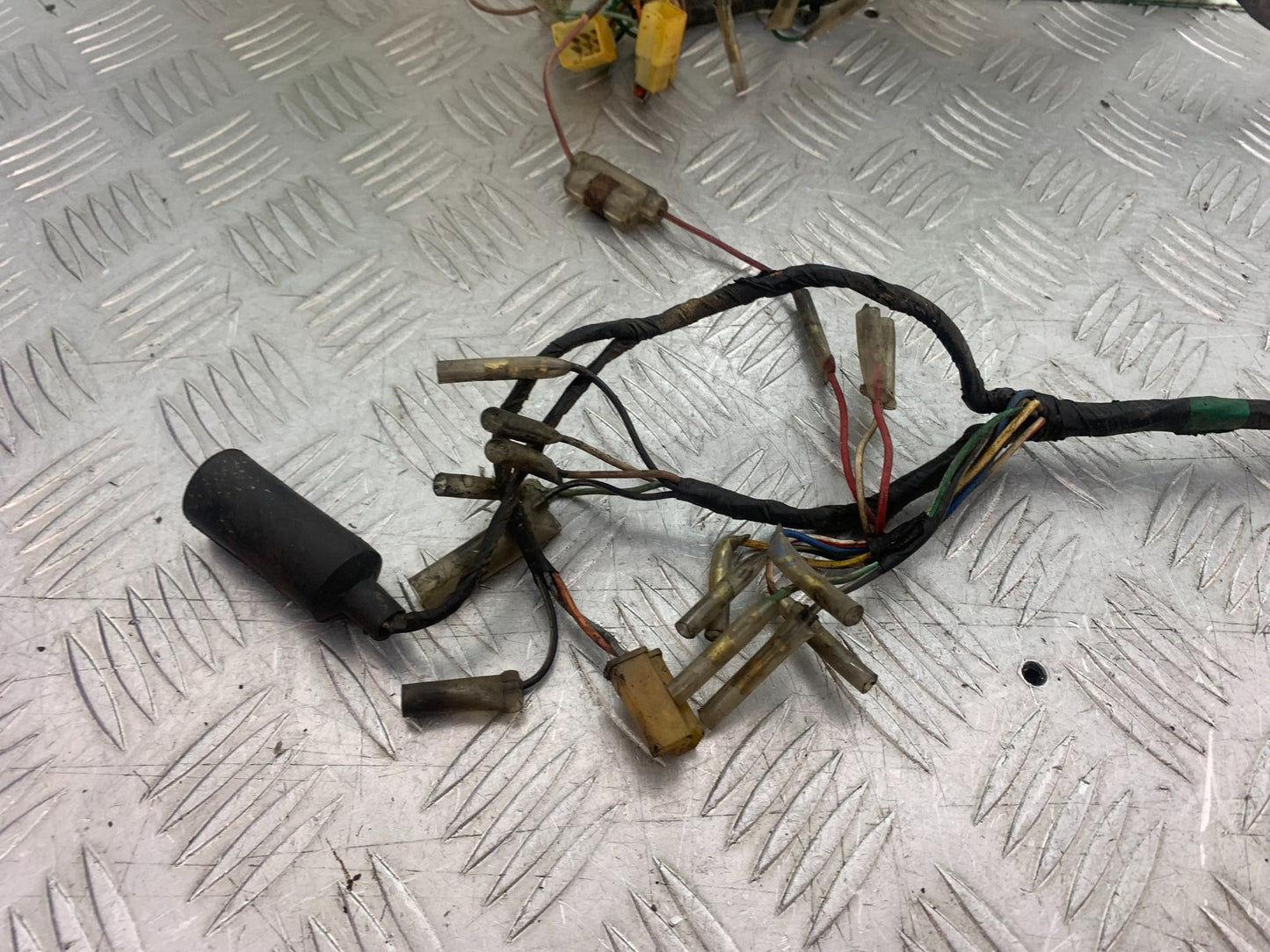 SUZUKI GP100 GP 100 WIRING LOOM YEAR 1978-1988 (CMB1259)
