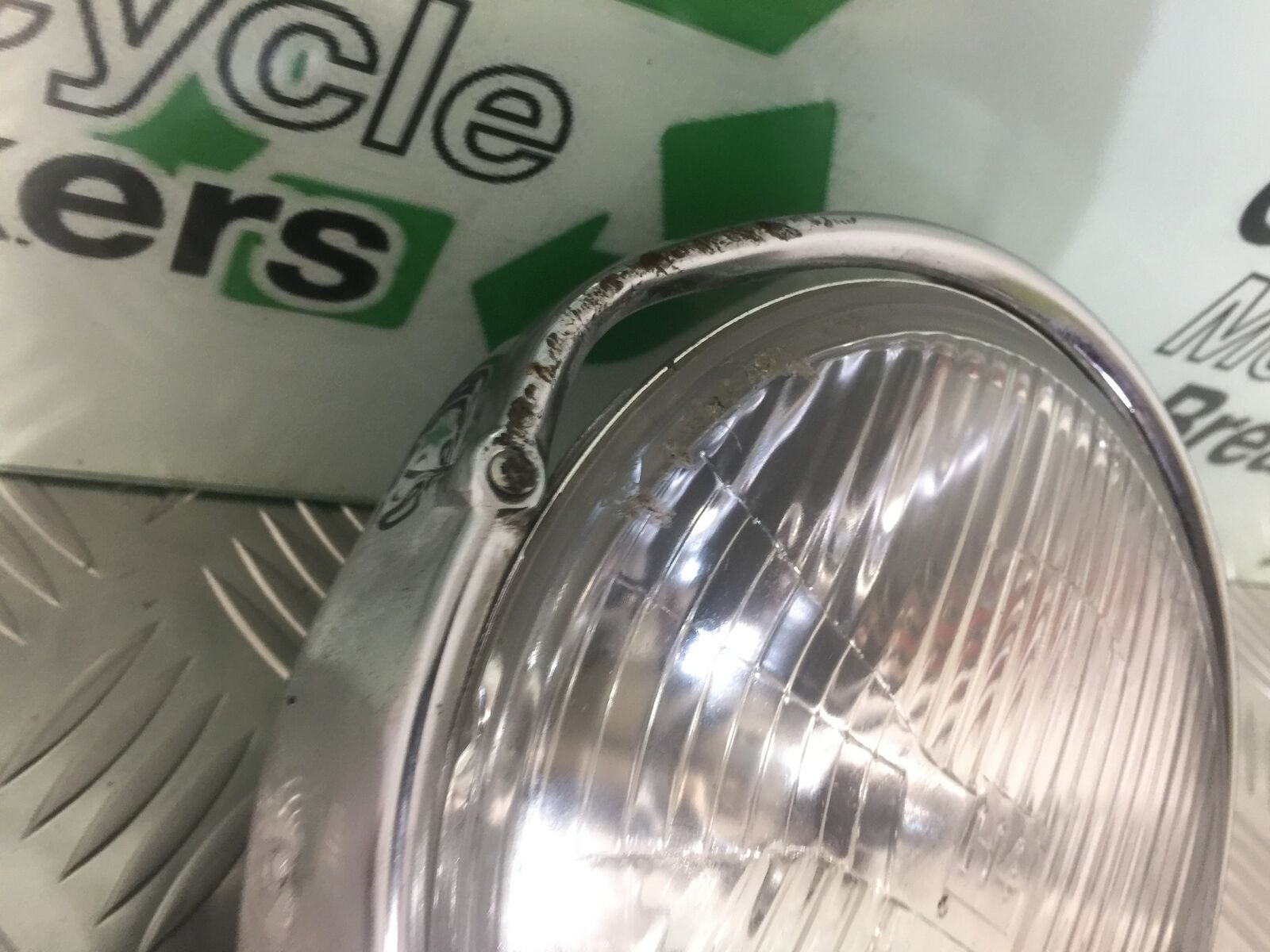 HONDA CBF500 CBF 500 HEADLIGHT  YEAR 2004-08 (STOCK 917)