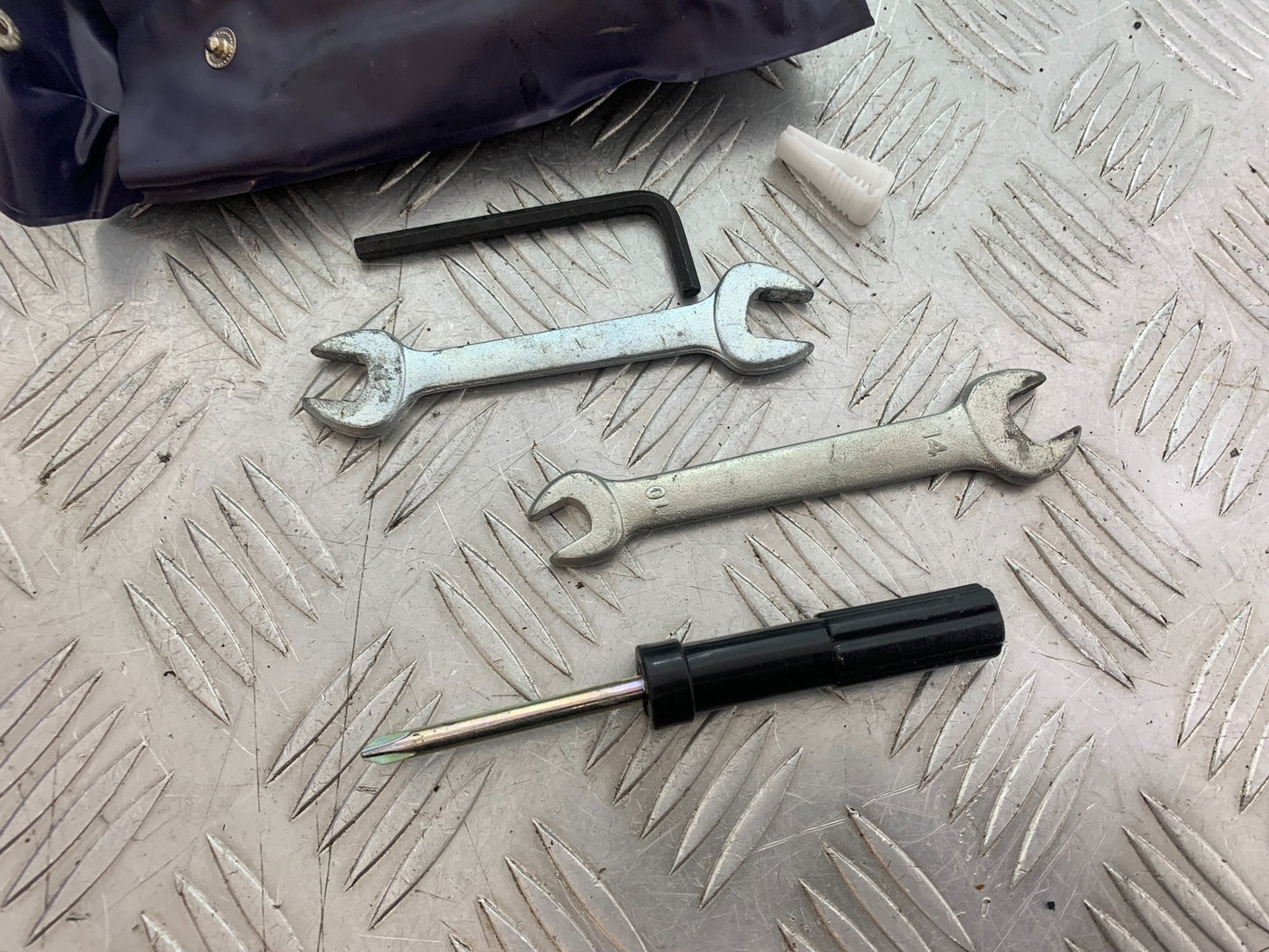 HONDA NC750 NC 750 S TOOL KIT  2016-2020 (CMB1146)