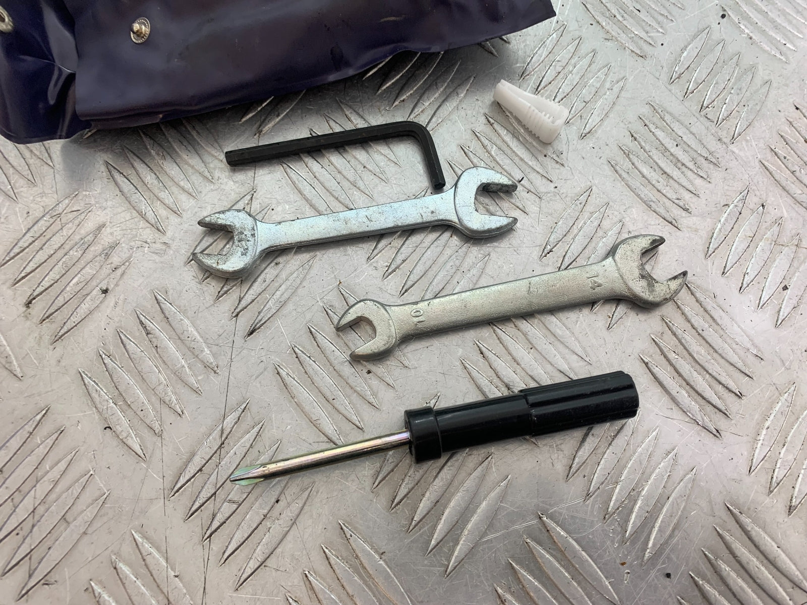 HONDA NC750 NC 750 S TOOL KIT  2016-2020 (CMB1146)