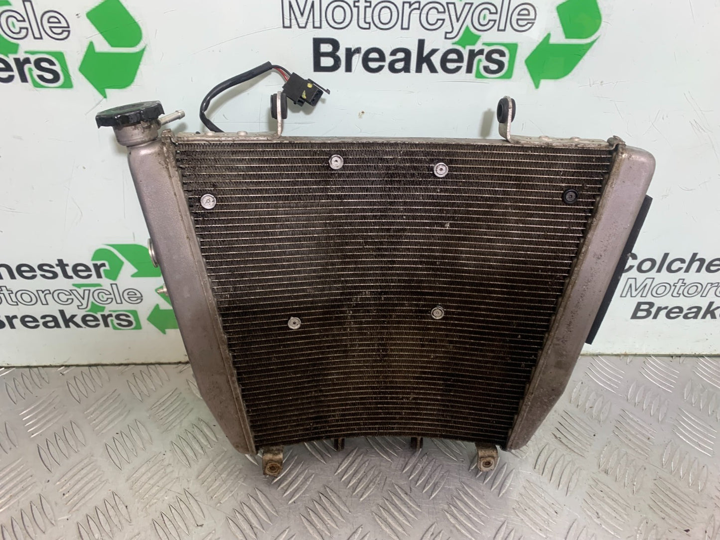APRILIA TUONO 1000 V4R RADIATOR   YEAR 2011-13  (CMB1331)