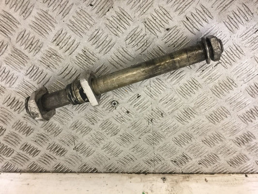 SUZUKI GSXR600 GSXR 600 K8 REAR WHEEL SPINDLE YEAR 2008-09  (STOCK 686)