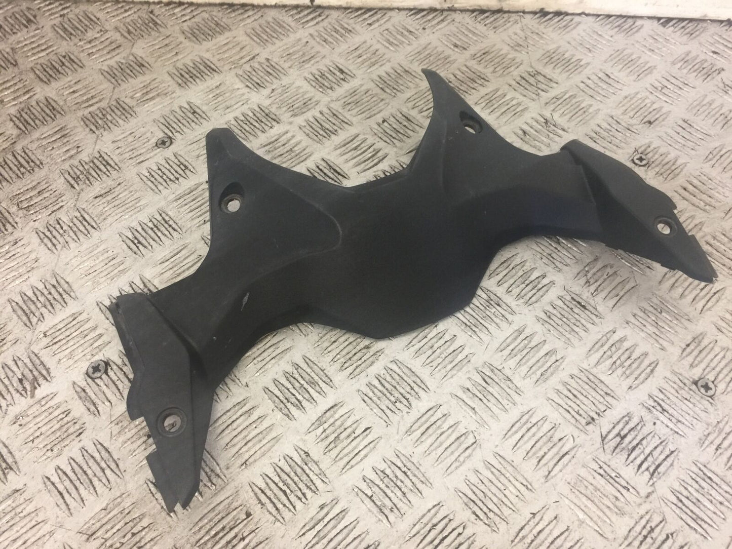 HONDA CRF1000 (DCT) AFRICA TWIN TANK INFILL PANEL  2016-2019 (STOCK 724)
