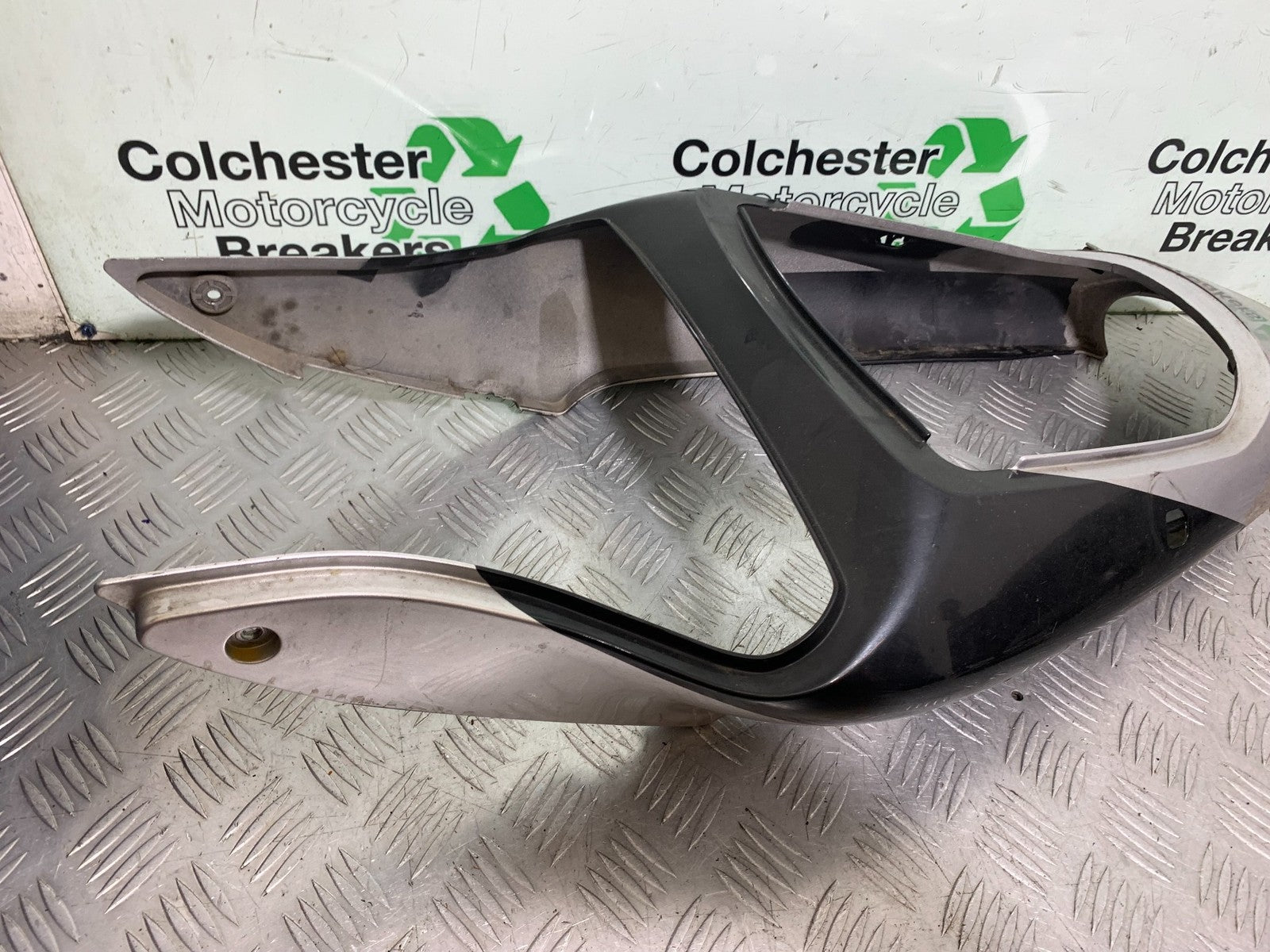 KAWASAKI ZX6R ZX6 J TAIL PIECE SEAT UNIT   YEAR 2000 (CMB1312)