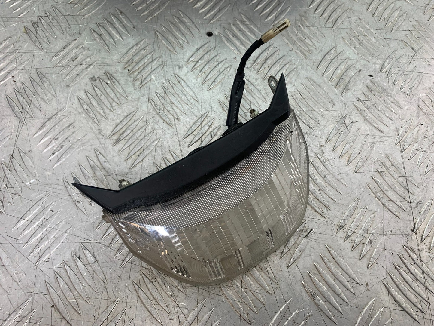 HONDA CBR1000 rr FIREBLADE REAR LIGHT  YEAR 2006 (CMB1220)