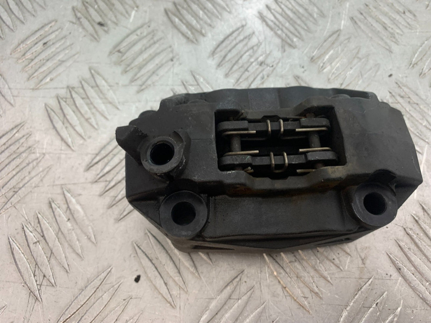 YAMAHA YZF-R125 YZF 125 FRONT BRAKE CALIPER  YEAR 2019-2022 (CMB1263)
