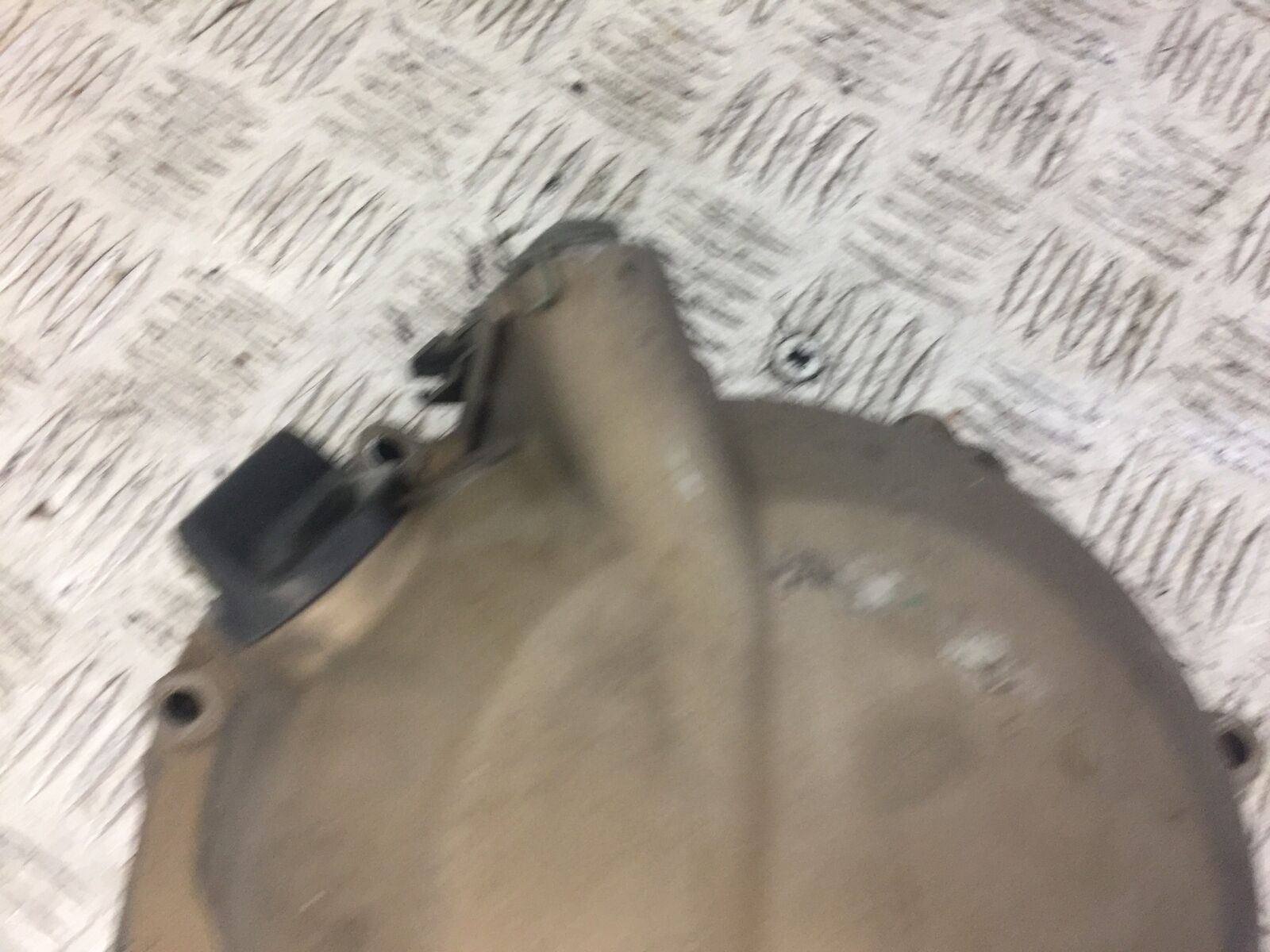 KAWASAKI ZX6R ZX6 J CLUTCH COVER YEAR 2000  (STOCK 658)