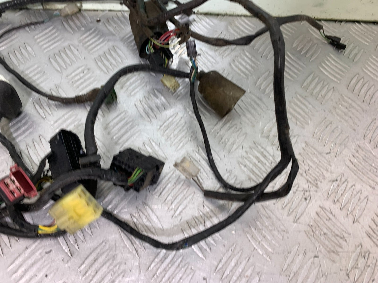 HONDA XL125 VARADERO WIRING LOOM  YEAR 2001-2006  (CMB1304)