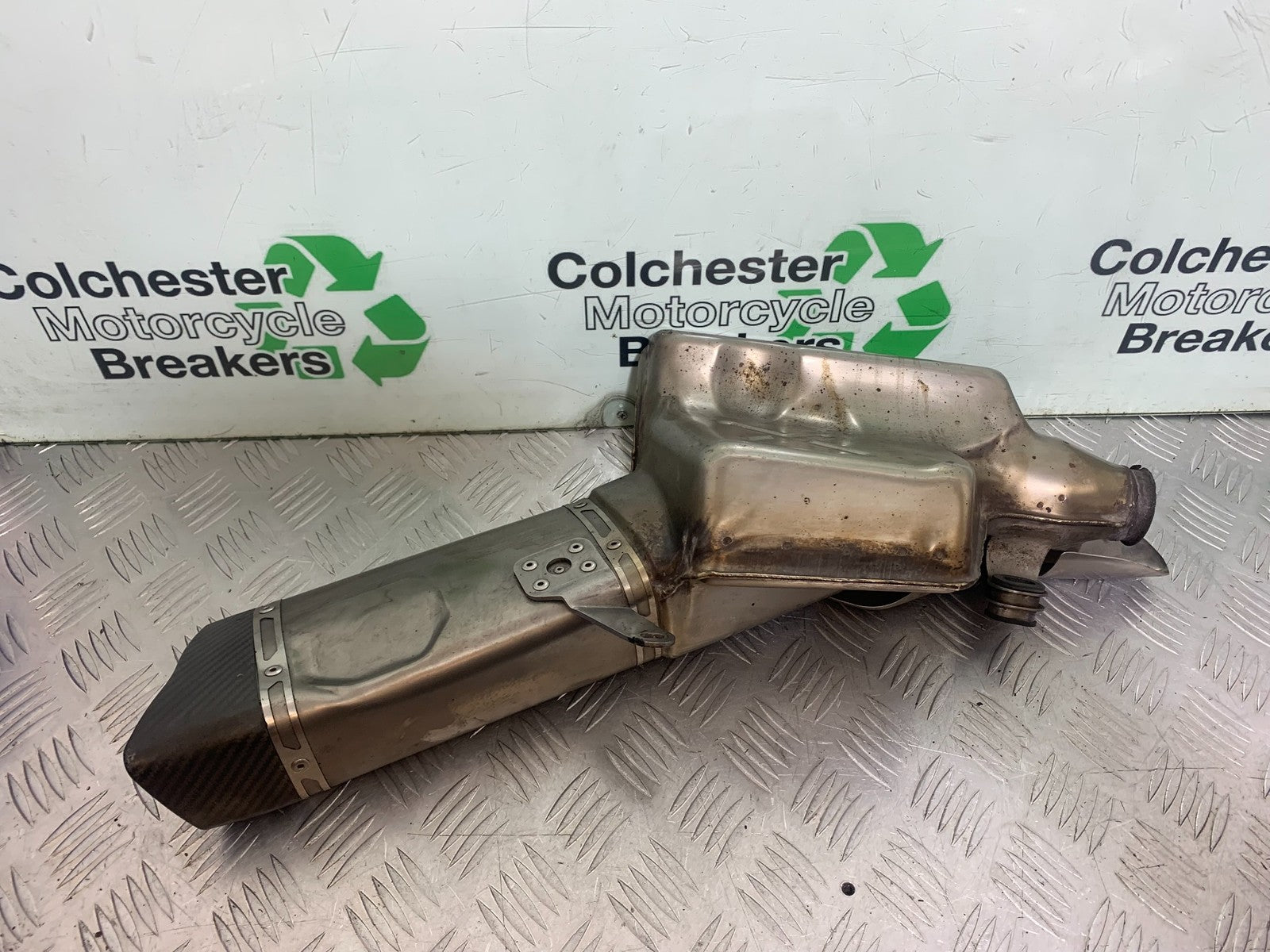 TRIUMPH 675 STREET TRIPLE ARROW SILENCER   2013-2016 (CMB1186)