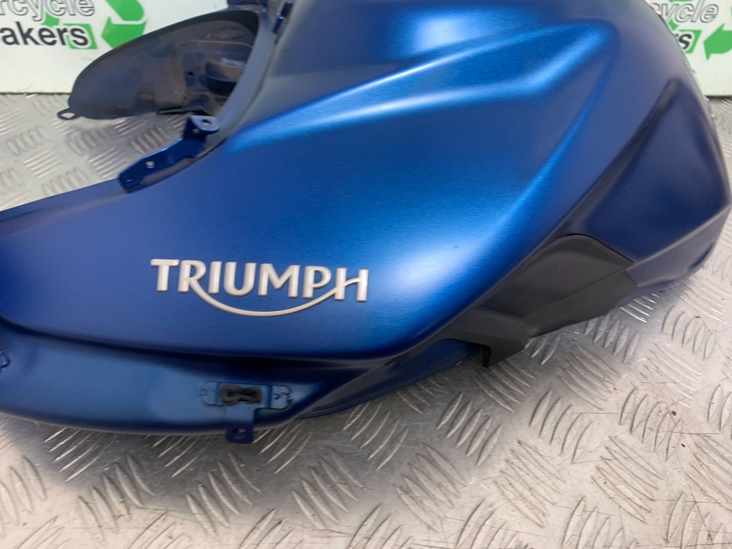 TRIUMPH TIGER 800 XRT PETROL TANK 2018-2020 (CMB1193)