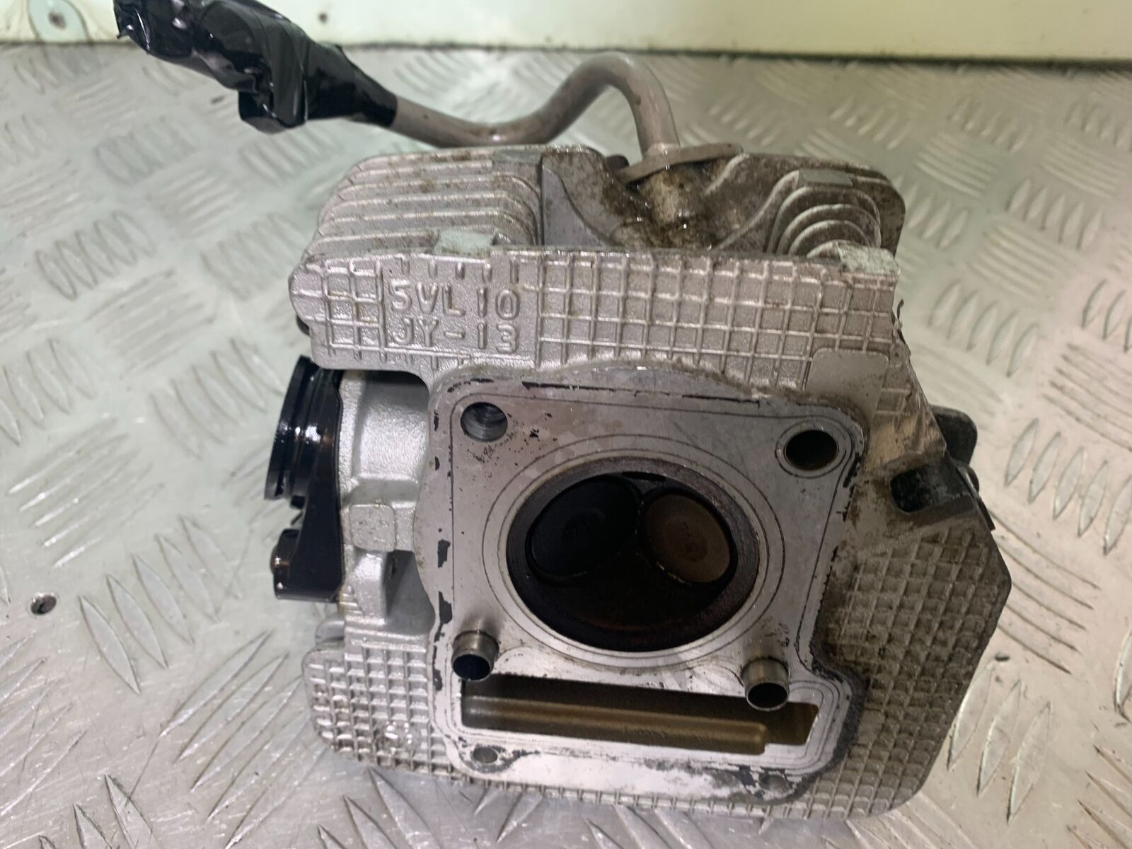YAMAHA XT125 X XT 125 X CYLINDER HEAD  2005-2011 (CMB1097)