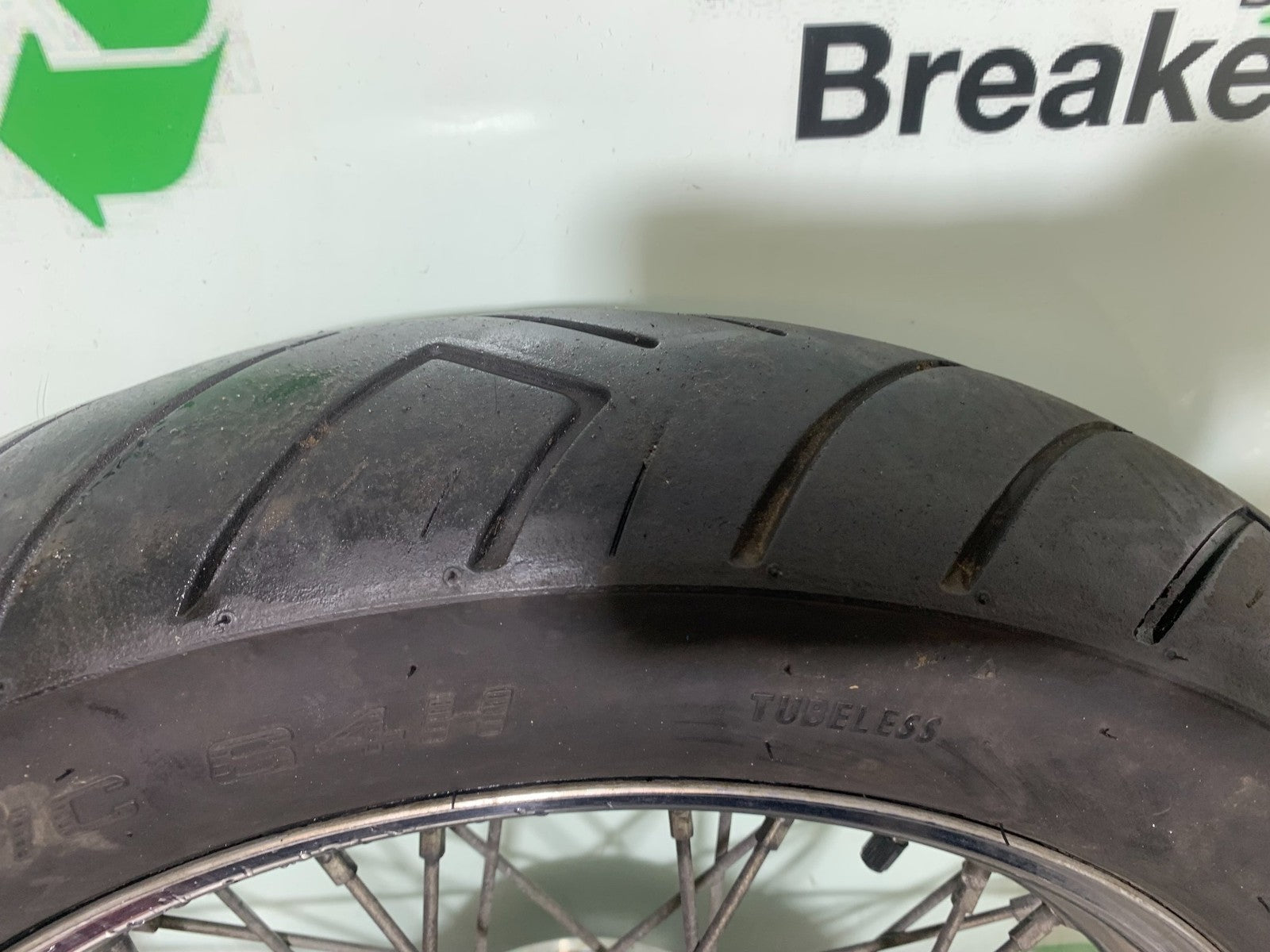HONDA VT750 SHADOW FRONT WHEEL   YEAR 2003-2004 (CMB1265)