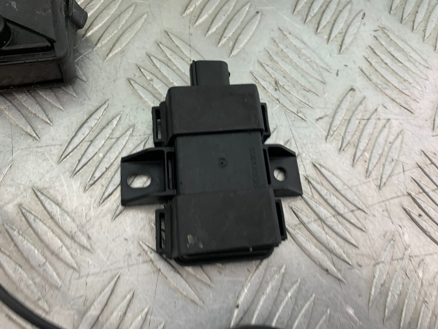 KTM 1290 SUPER DUKE R ECU LOCKS KEY CARD  YEAR 2020-2024 (CMB1272)
