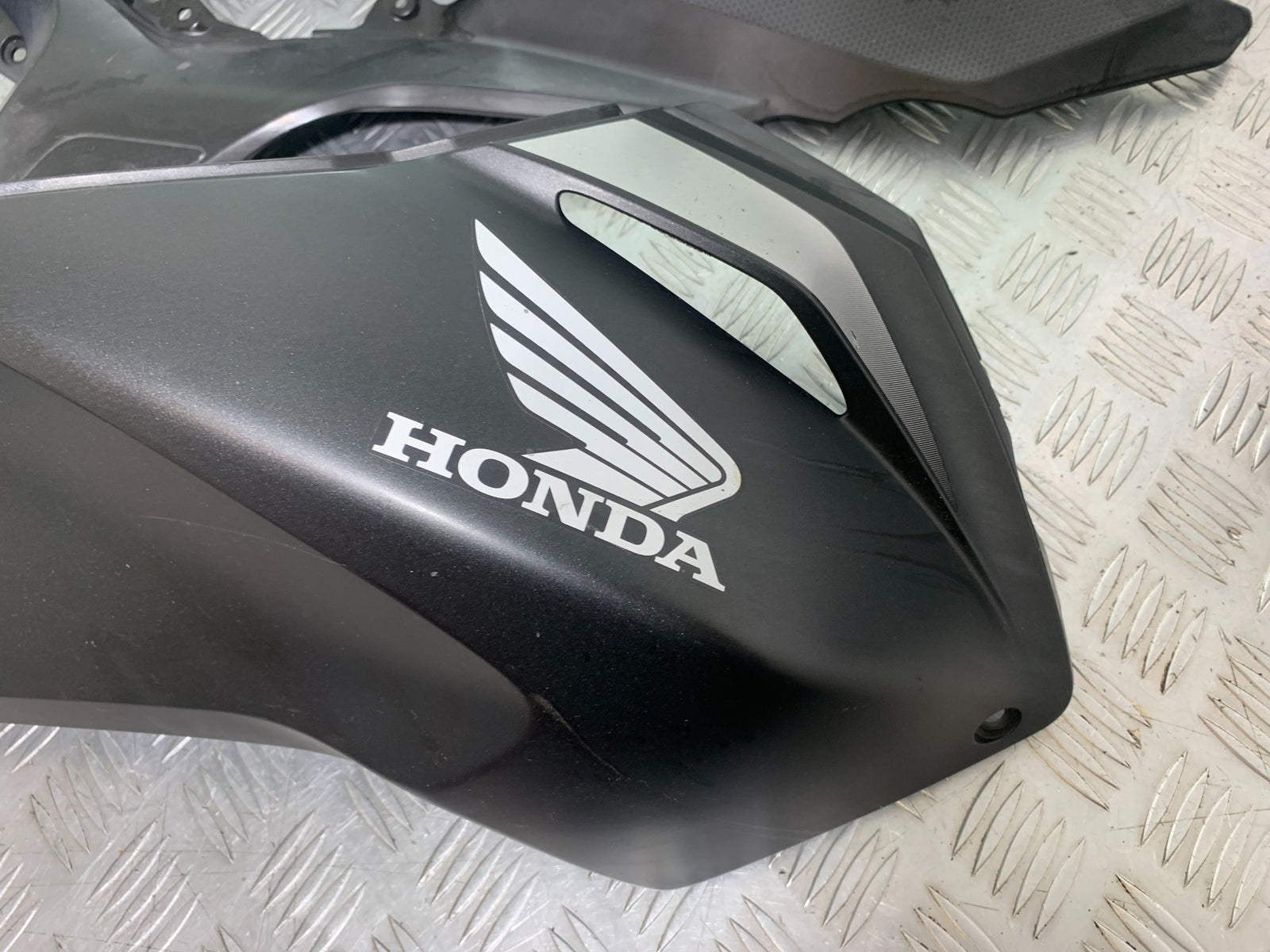 HONDA NC750 NC 750 S LEFT AND RIGHT TANK PANELS   2016-2020 (CMB1146)