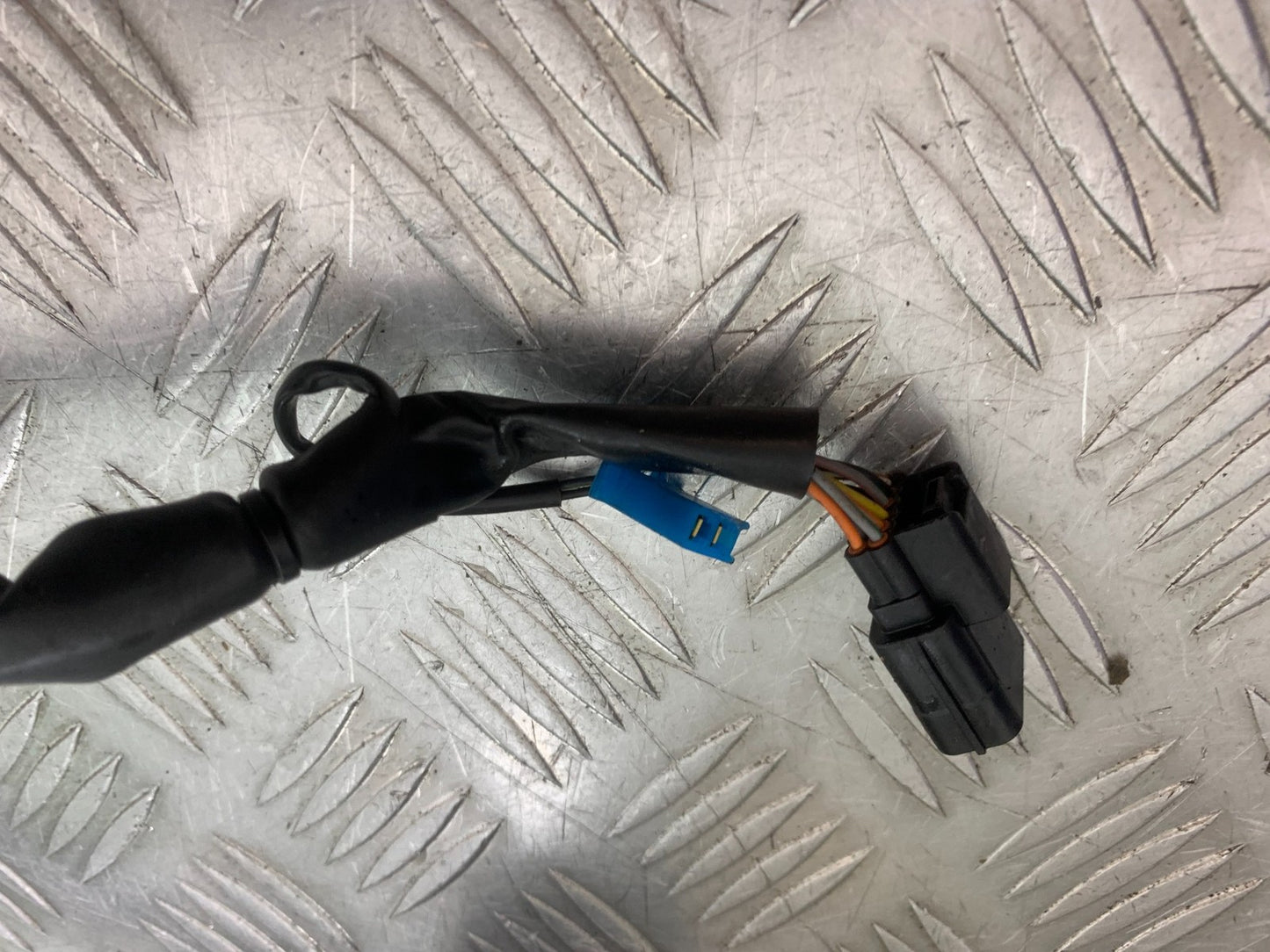 KTM 390 ADVENTURE LEFT SWITCH GEAR YEAR 2020-24 (CMB1240)