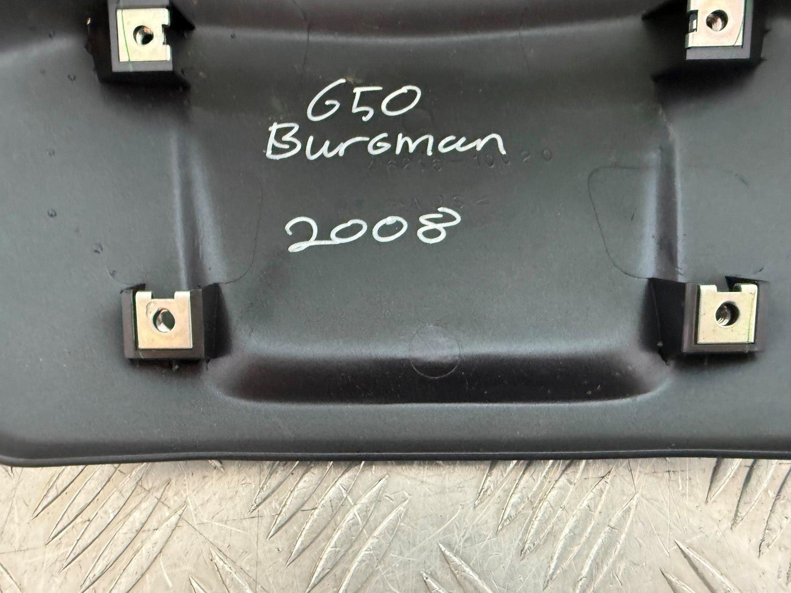 SUZUKI AN650 AN 650 BURGMAN TAIL REAR COVER YEAR 2006-2012