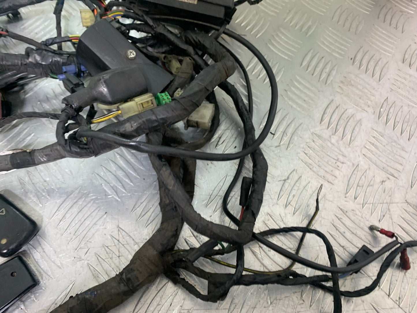 KAWASAKI ZZR1100 D WIRING LOOM YEAR 1993-2001 (CMB1289)