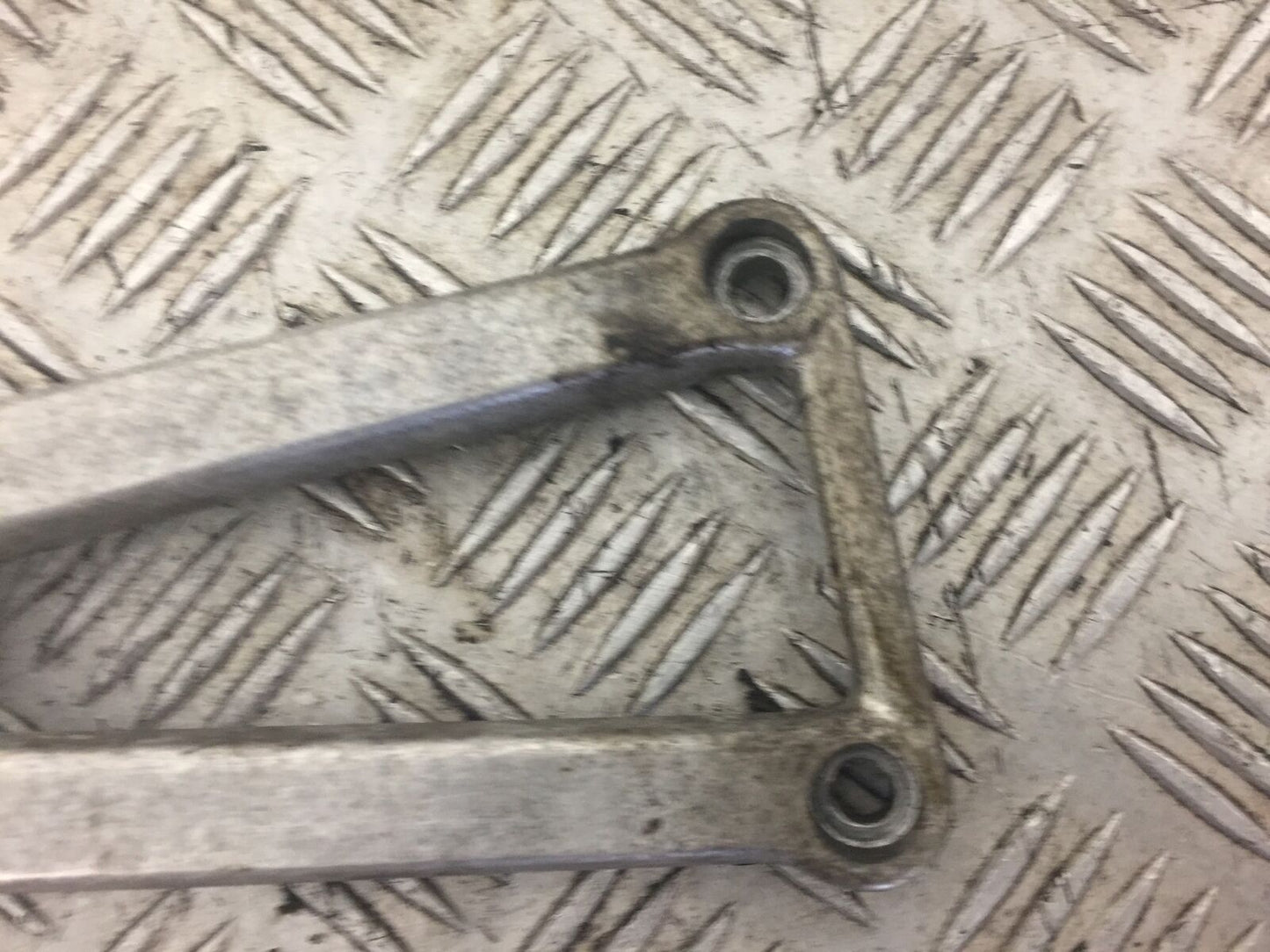 DERBI GPR50 GPR 50 FRONT RIGHT HANGER YEAR 2000