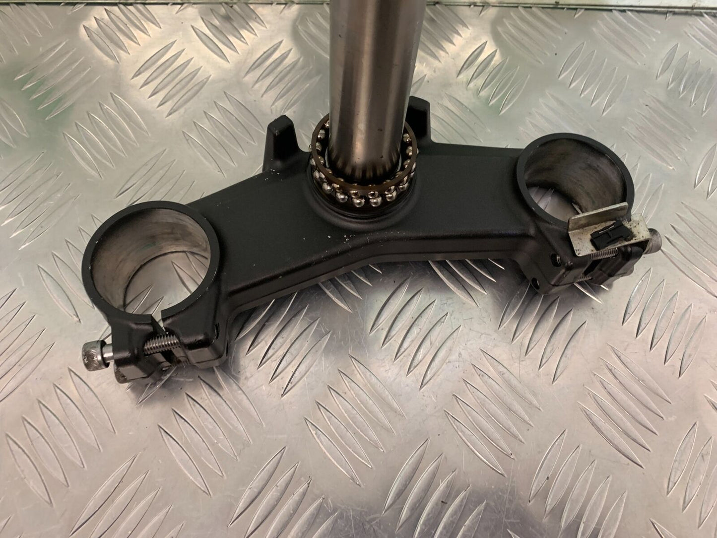 KAWASAKI Z1000 SX BOTTOM YOKE   YEAR 2011-16 (STOCK 942)