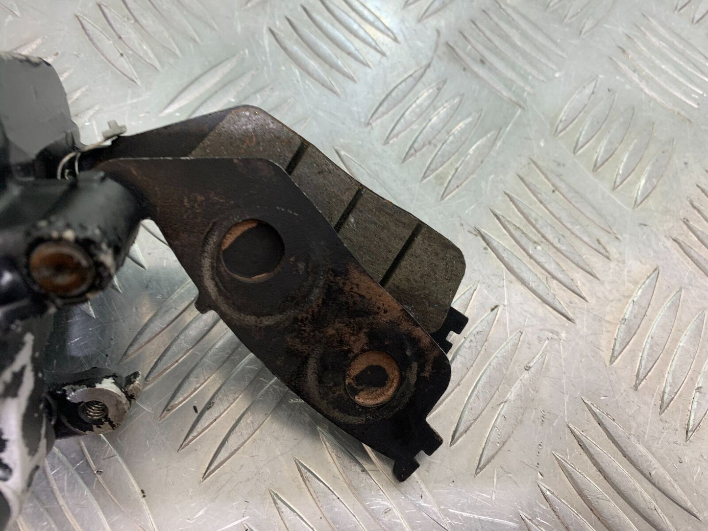 HONDA NTV 650 REVERE FRONT CALIPER  YEAR 1988-1996 (CMB1025))