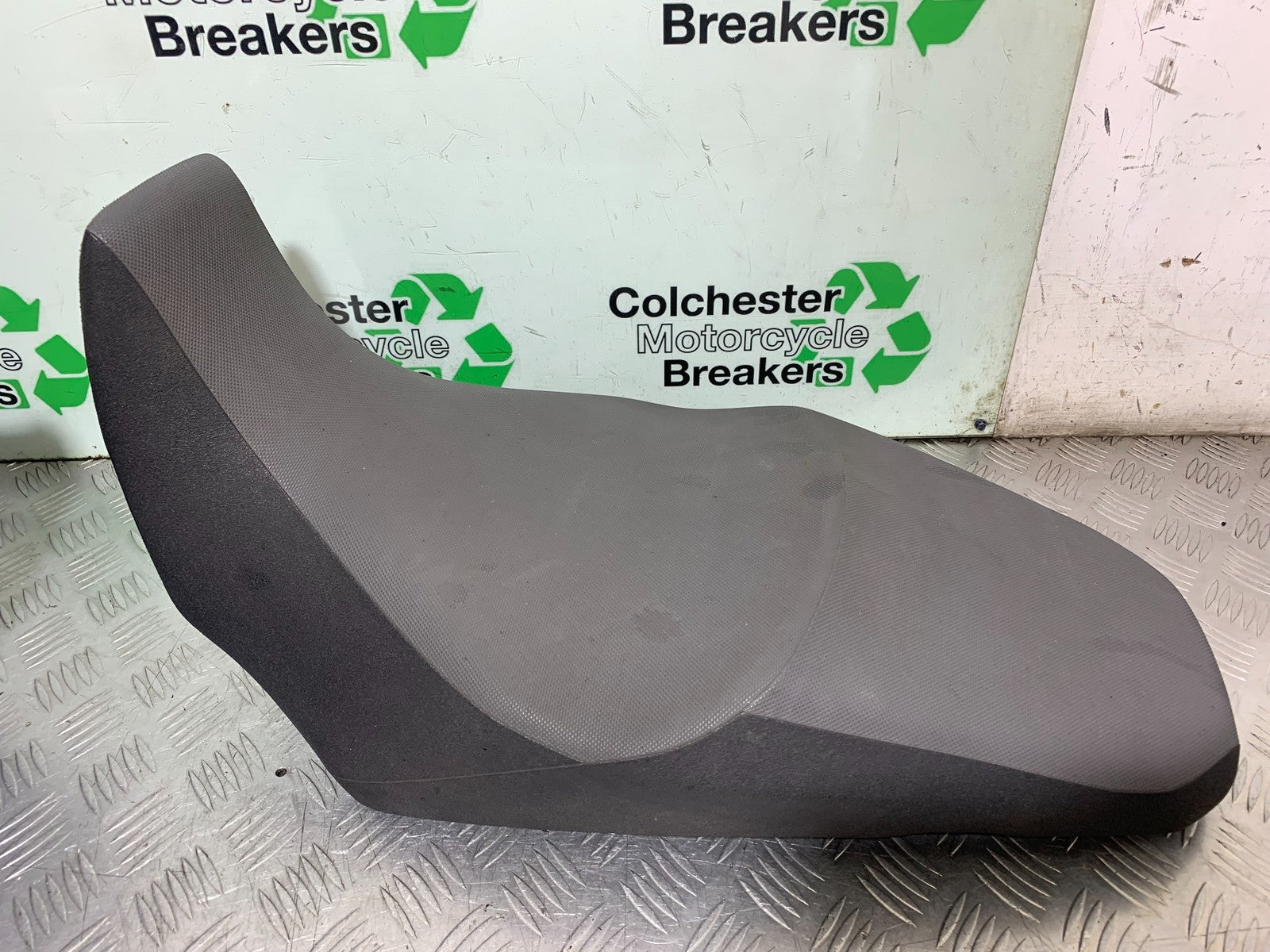 SUZUKI DL1000 V-STROM SEAT  YEAR 2014-2019 (CMB1325)
