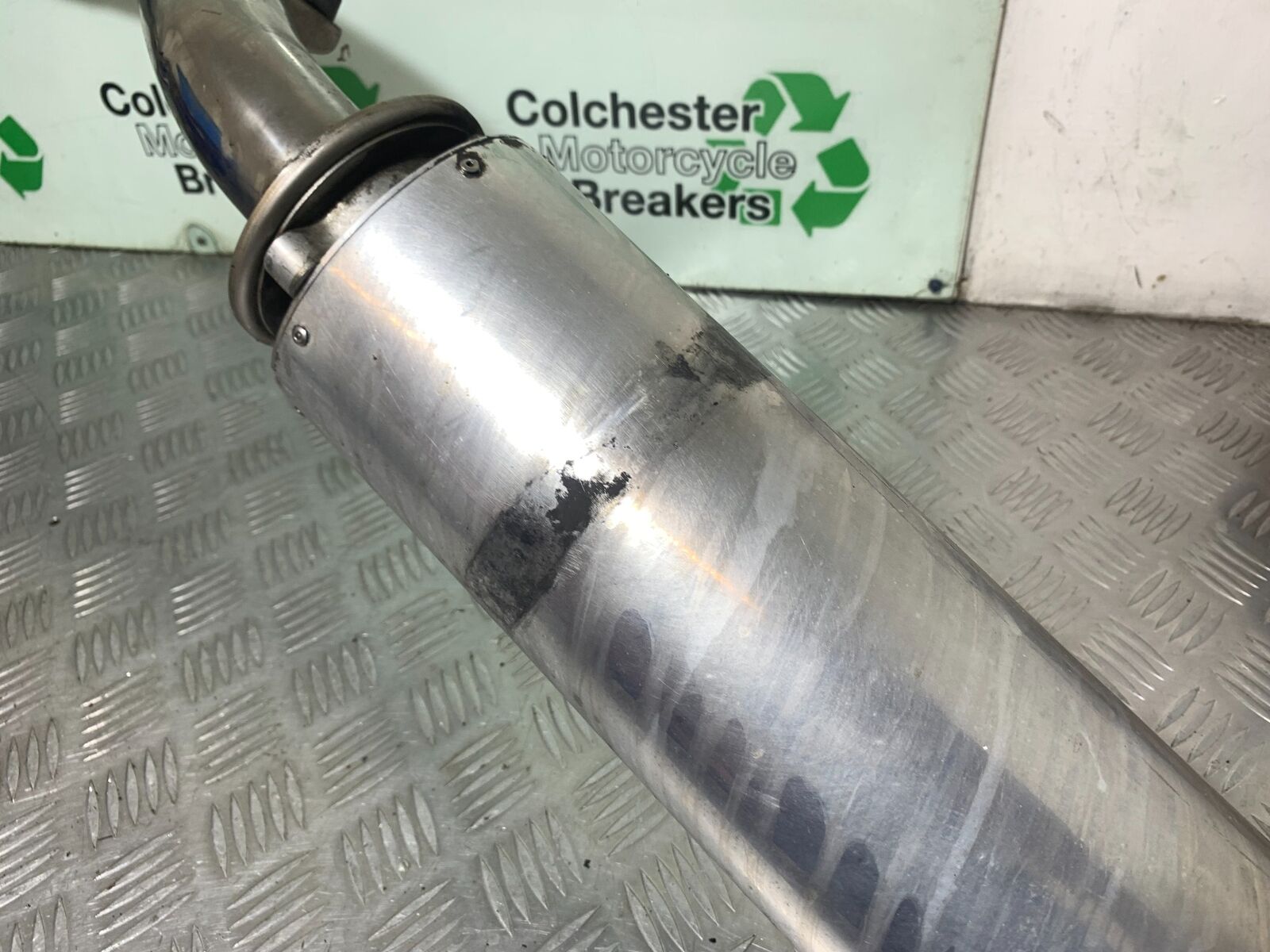 KAWASAKI Z750 ZR750 ZR-7S EXHAUST AND SILENCER    YEAR 1999-05 (CMB1135)