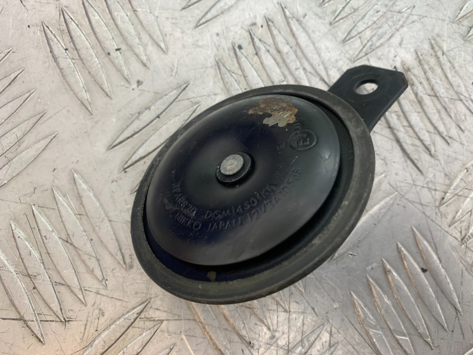 TRIUMPH TIGER 800 XRT HORN   YEAR 2018-2020 (CMB1193)