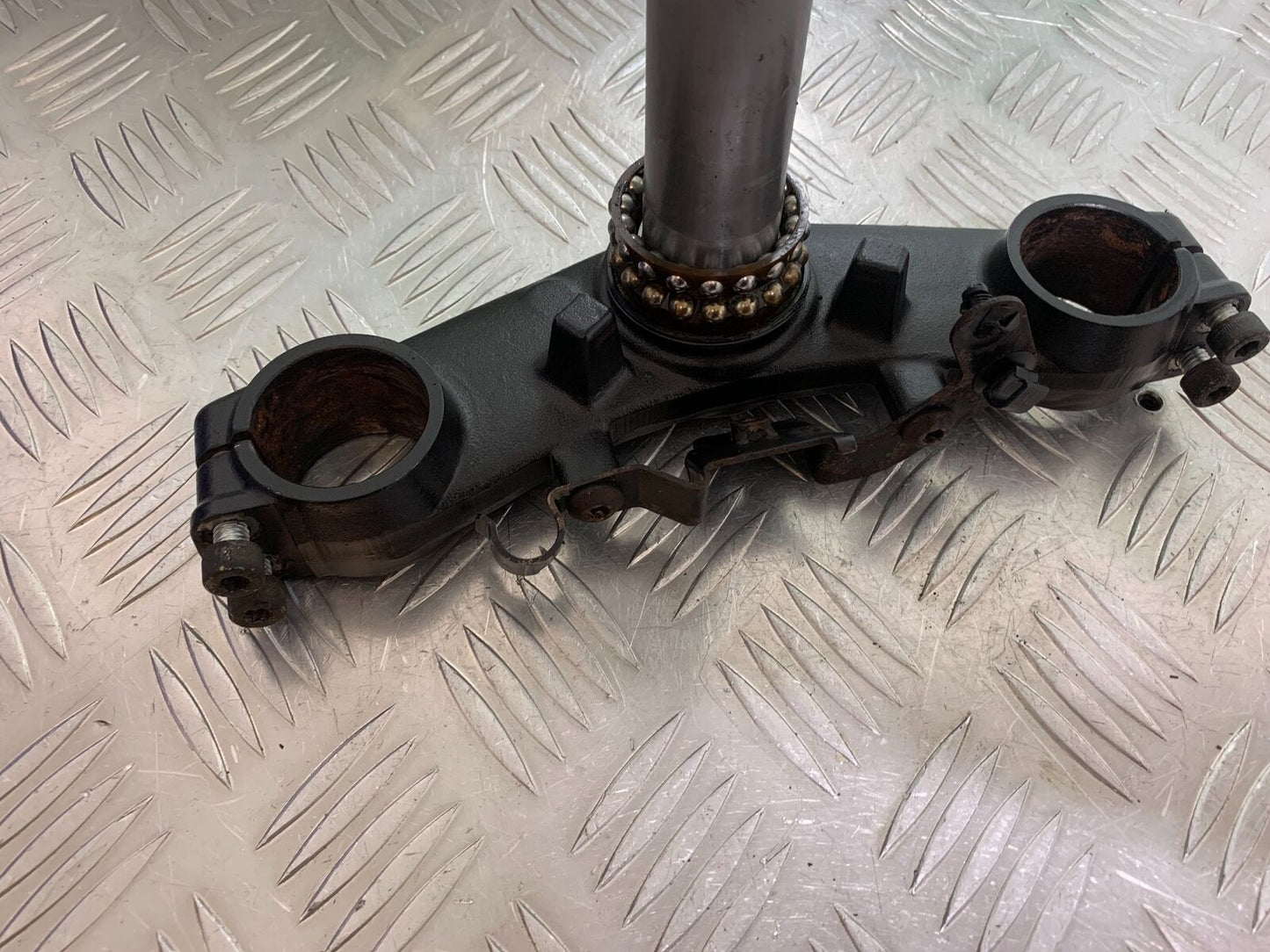 KAWASAKI NINJA 650 BOTTOM YOKE  YEAR 2017-2019 (CMB1018)