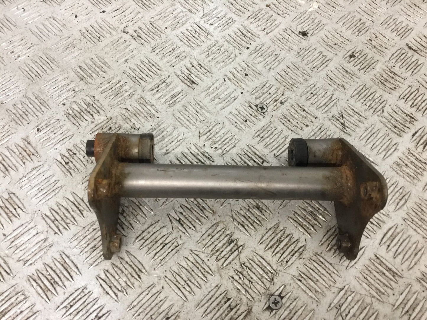 KAWASAKI VN900 VN 900 CUSTOM FRAME BRACKET   YEAR 2015  (STOCK 780)