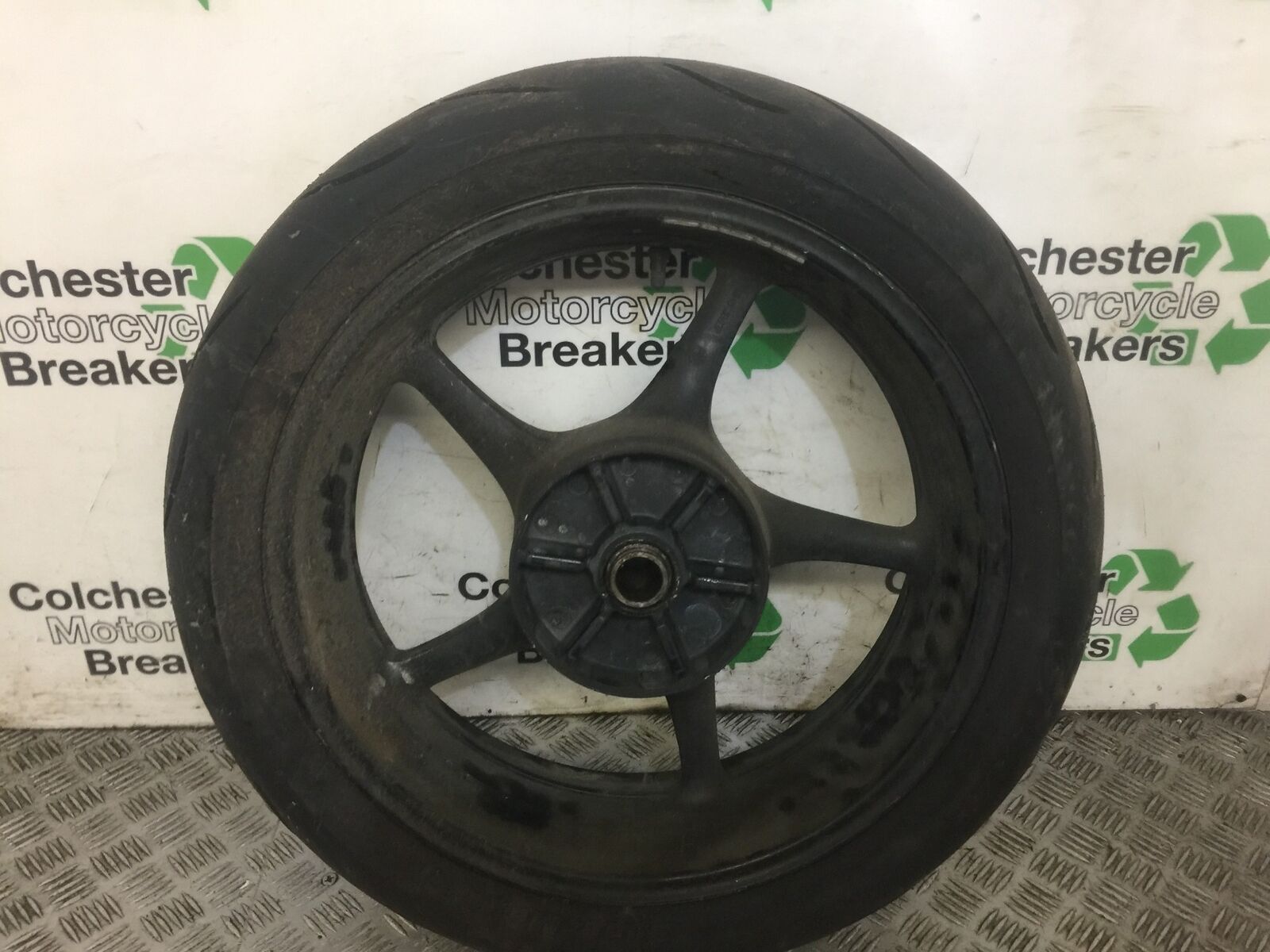 YAMAHA R6 2CO REAR WHEEL   YEAR 2006 (STOCK 607)