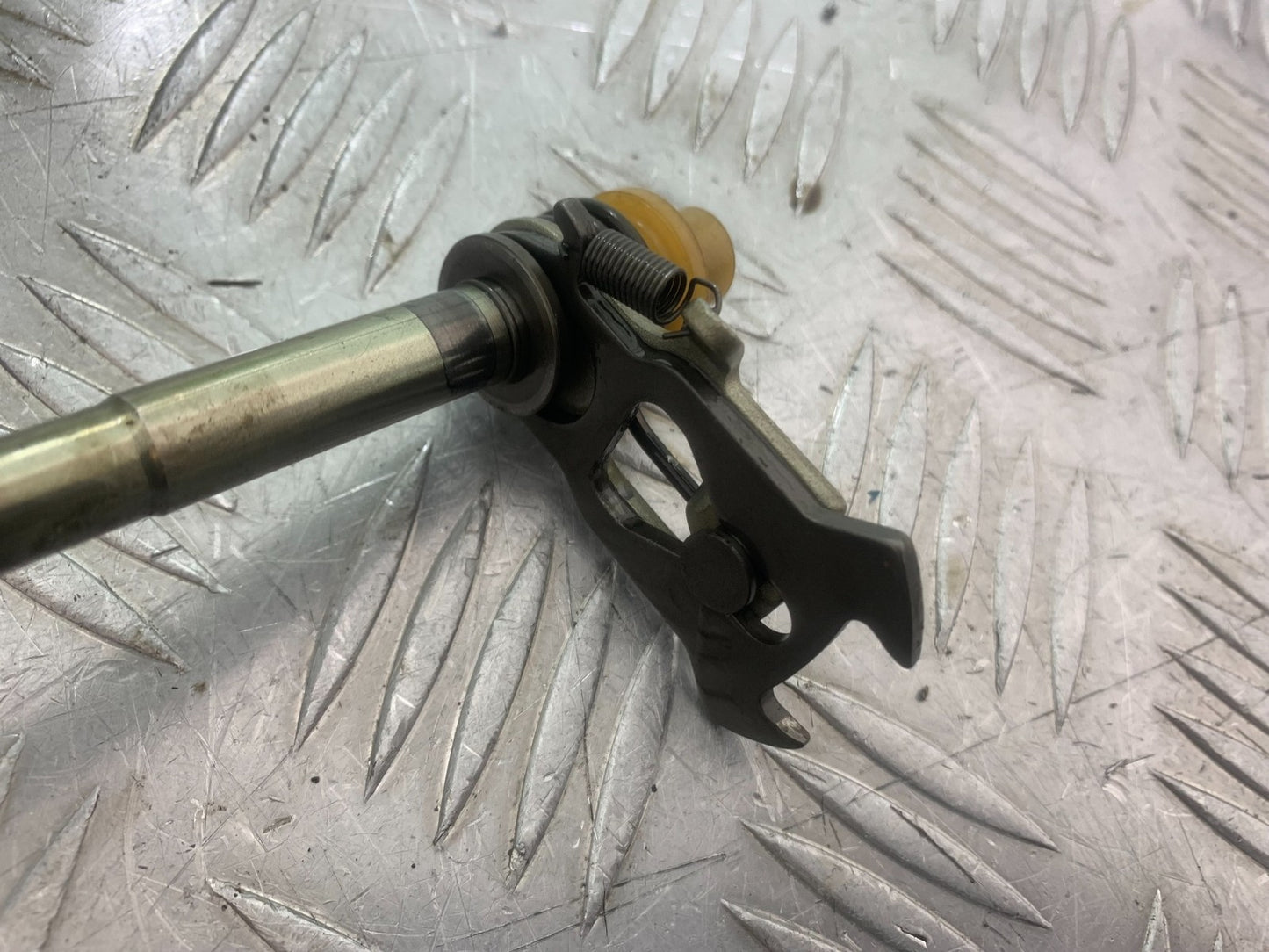 APRILIA RSV4 FACTORY GEAR LEVER SHAFT   YEAR 2009-2012 (CMB1224)